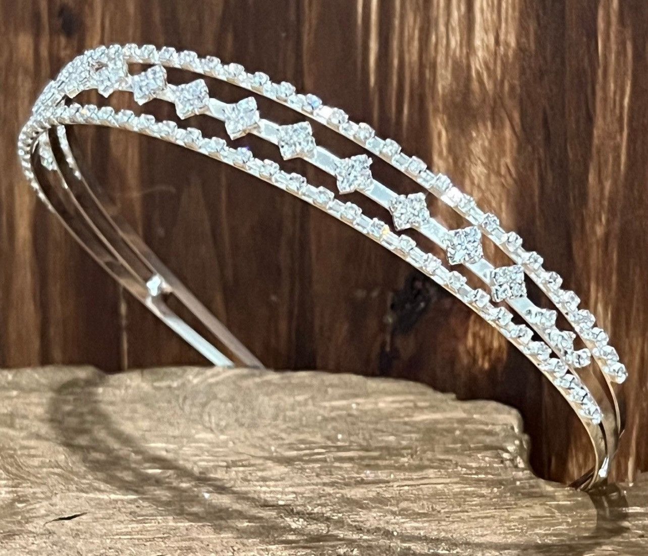 Other Girl's Silver Rhinestone Crown Tiara for All Occasions Gift Size ONE SIZE - 1 Thumbnail