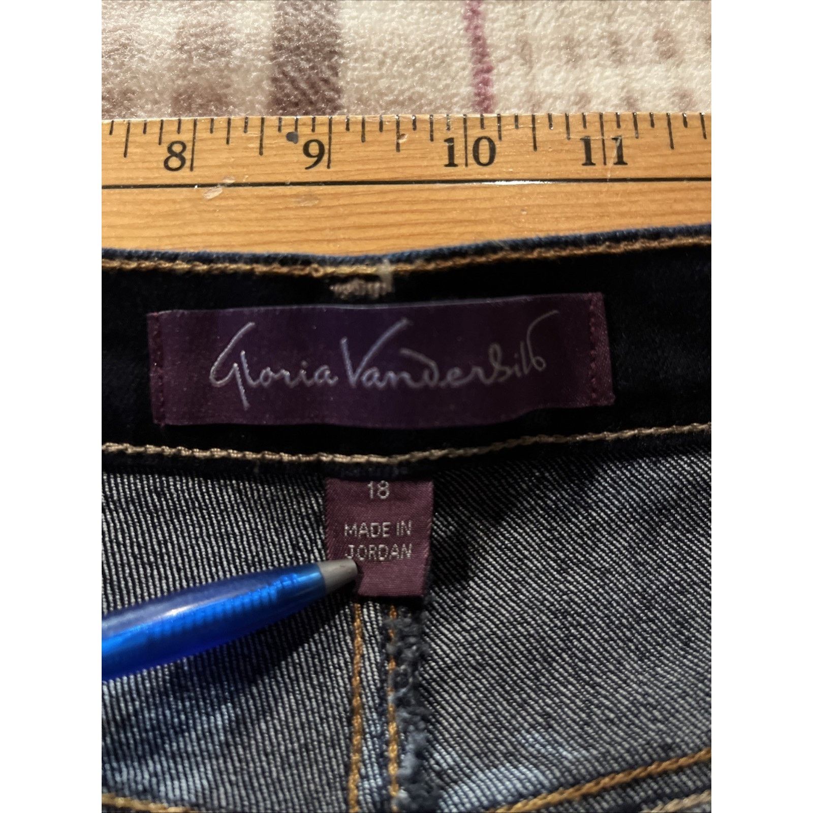 Gloria Vanderbilt Gloria Vanderbilt Jeans Plus18 36x30 Long Amanda Blue Denim Size 40" / US 18 - 9 Thumbnail