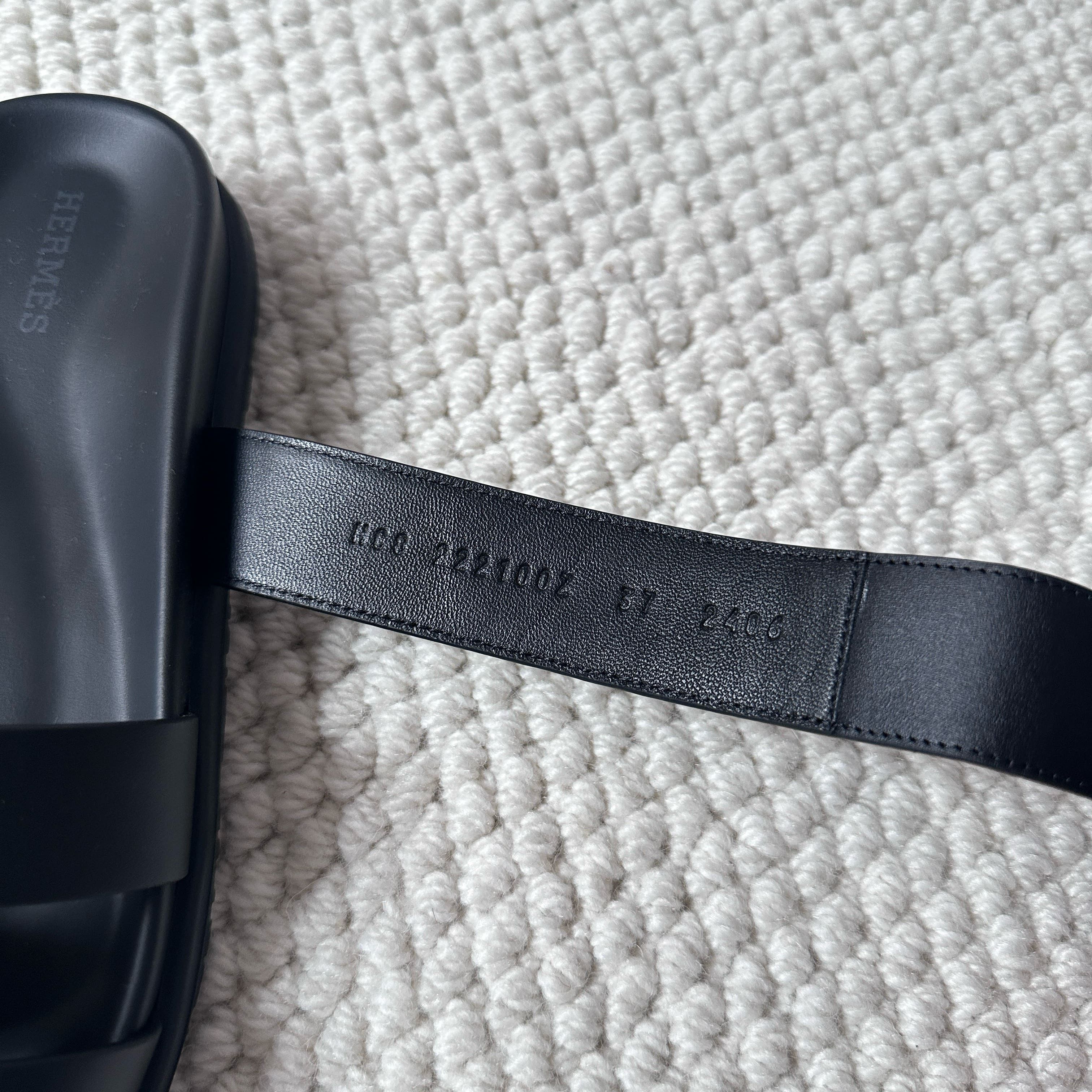 Hermes Hermes Chypre Sandal Black Calfskin Leather Fullbox Size US 7 / IT 37 - 9 Thumbnail