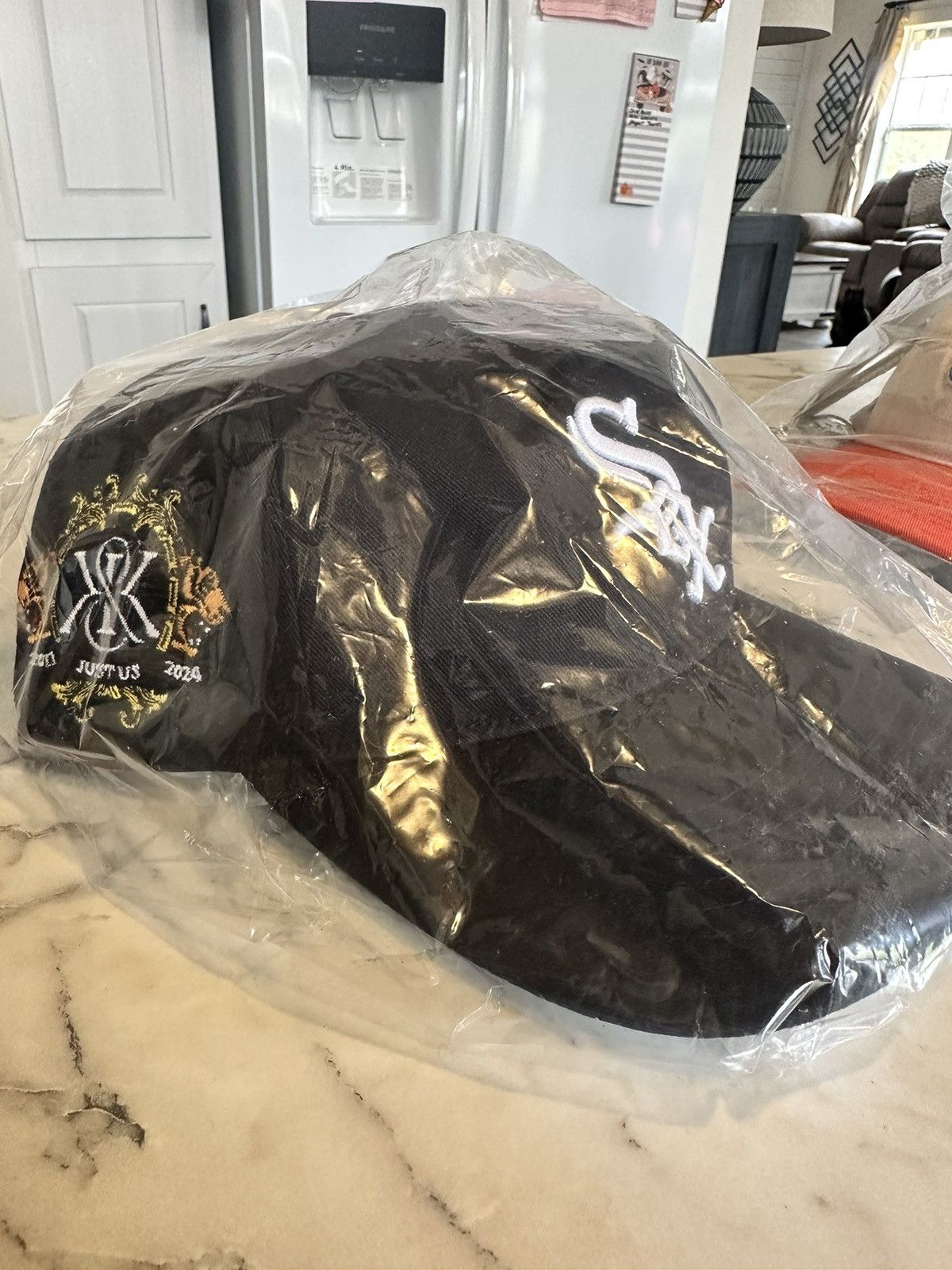 image of 47 x Kith Chicago White Sox Snapback in Black, Men's