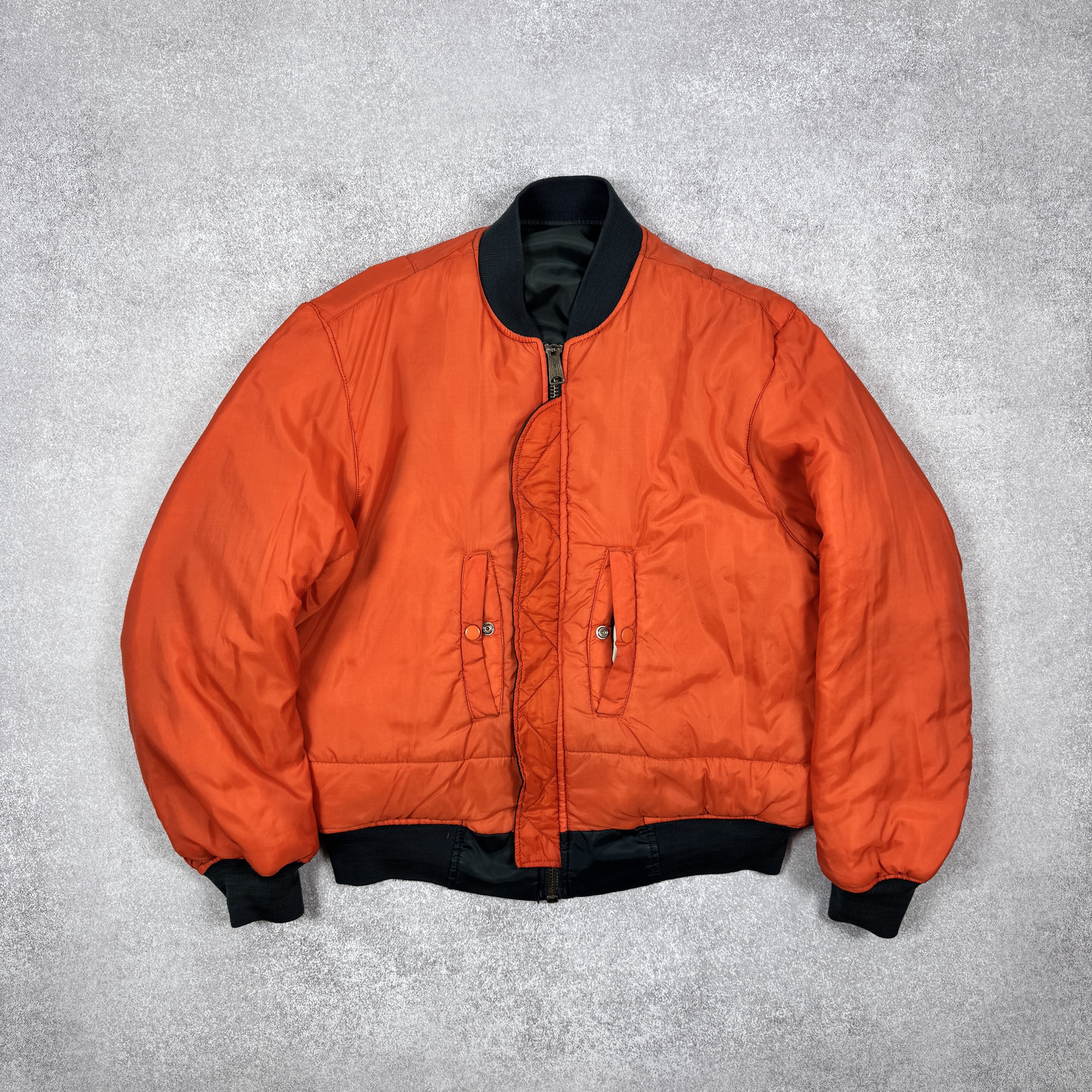 Alpha Industries VNTG ALPHA INDUSTRIES MA-1 NYLON DISTRSED REVERSIBLE BOMBER Size US XL / EU 56 / 4 - 2 Thumbnail