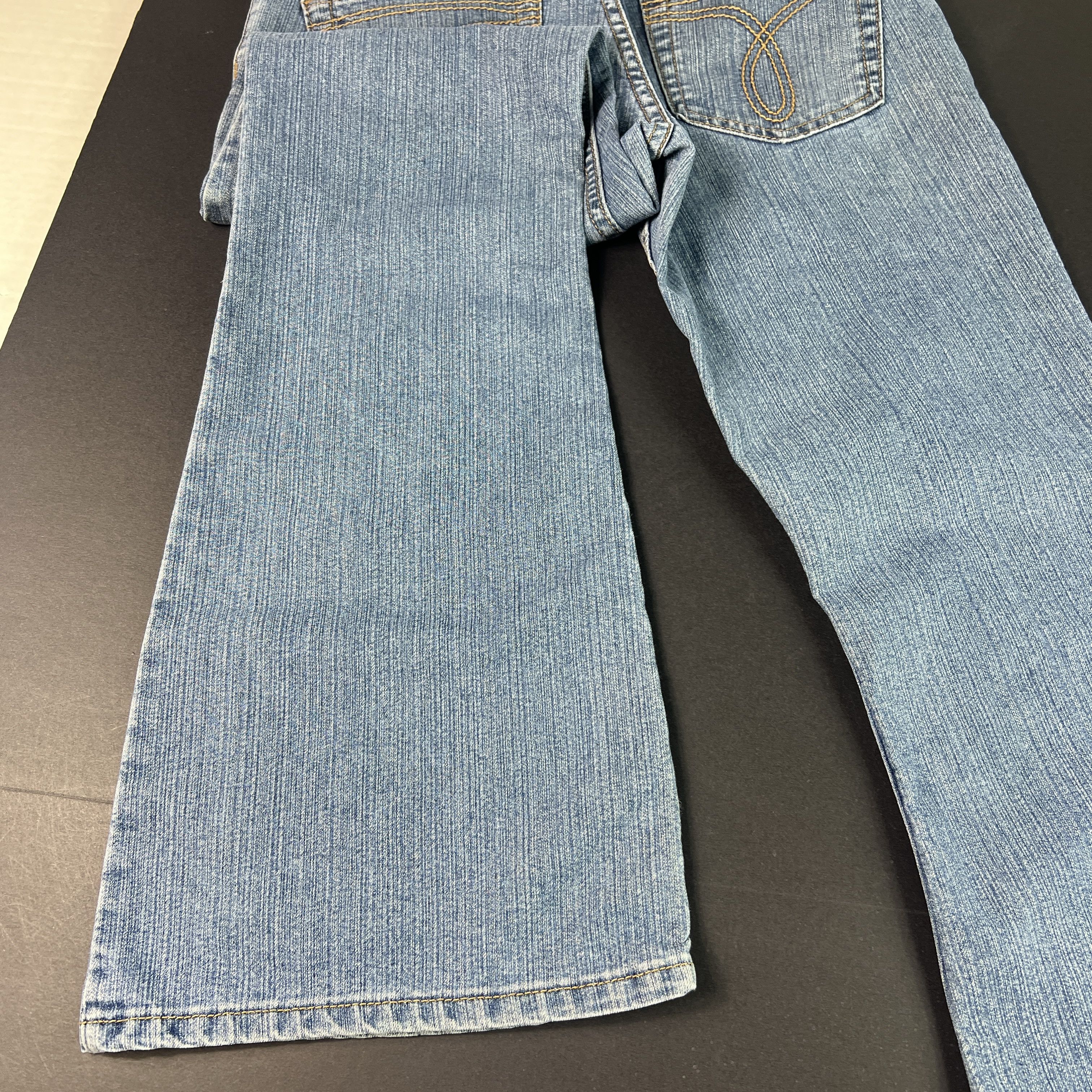 Calvin Klein Y2K Calvin Klein Jeans Low Rise Flare Blue Faded Denim Size 30" / US 8 / IT 44 - 15 Thumbnail