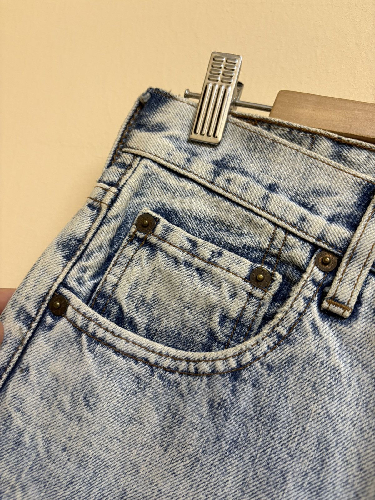 Levi's Vintage 90s Levis 701 XX Big E Back Buckle Selvedge Jeans Size US 30 / EU 46 - 11 Thumbnail