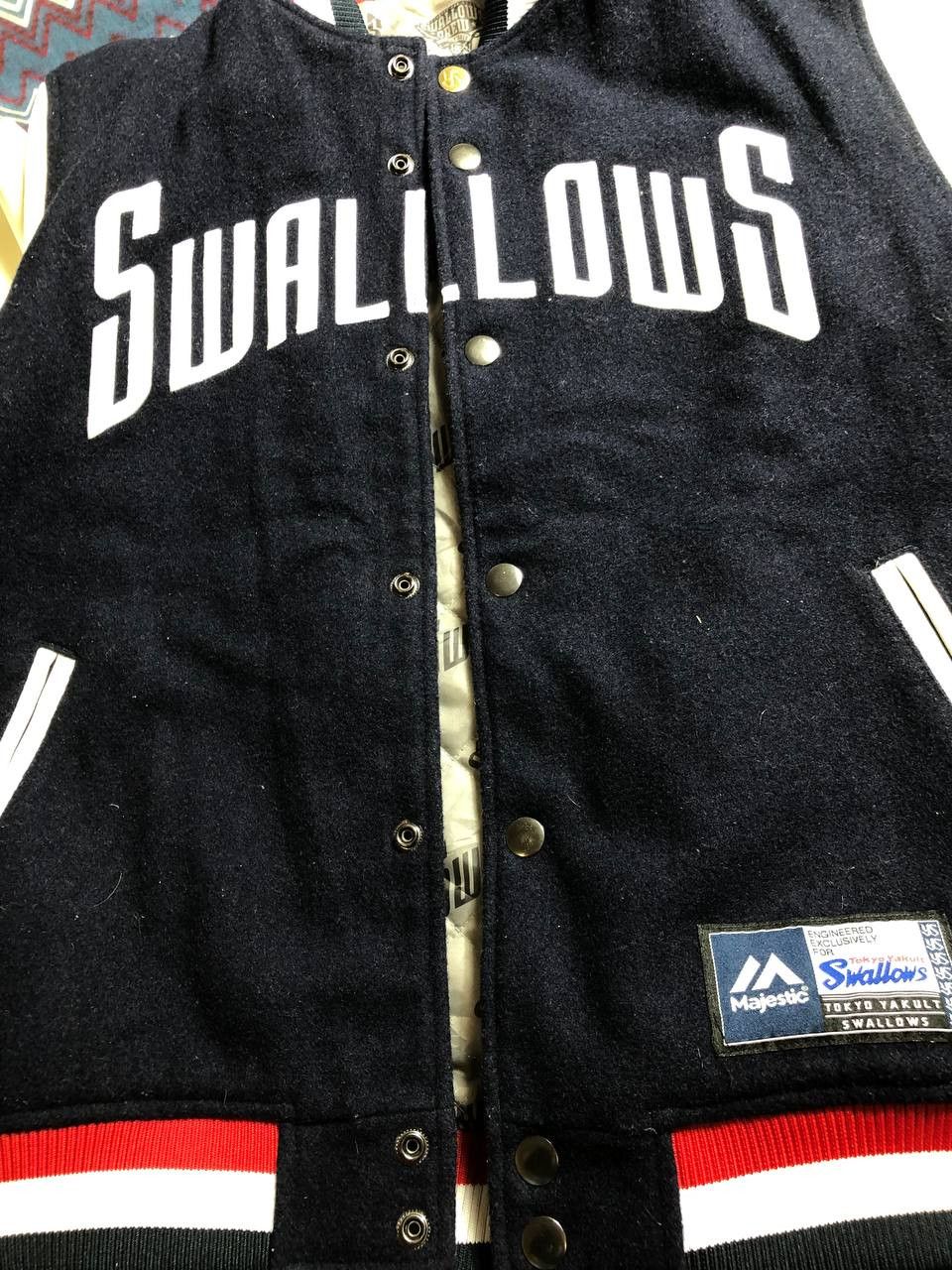 MLB × Majestic × Vintage NEW YORK YANKEES MAJESTIC SATIN BOMBER JACKET NAVY BLUE Size US M / EU 48-50 / 2 - 3 Thumbnail