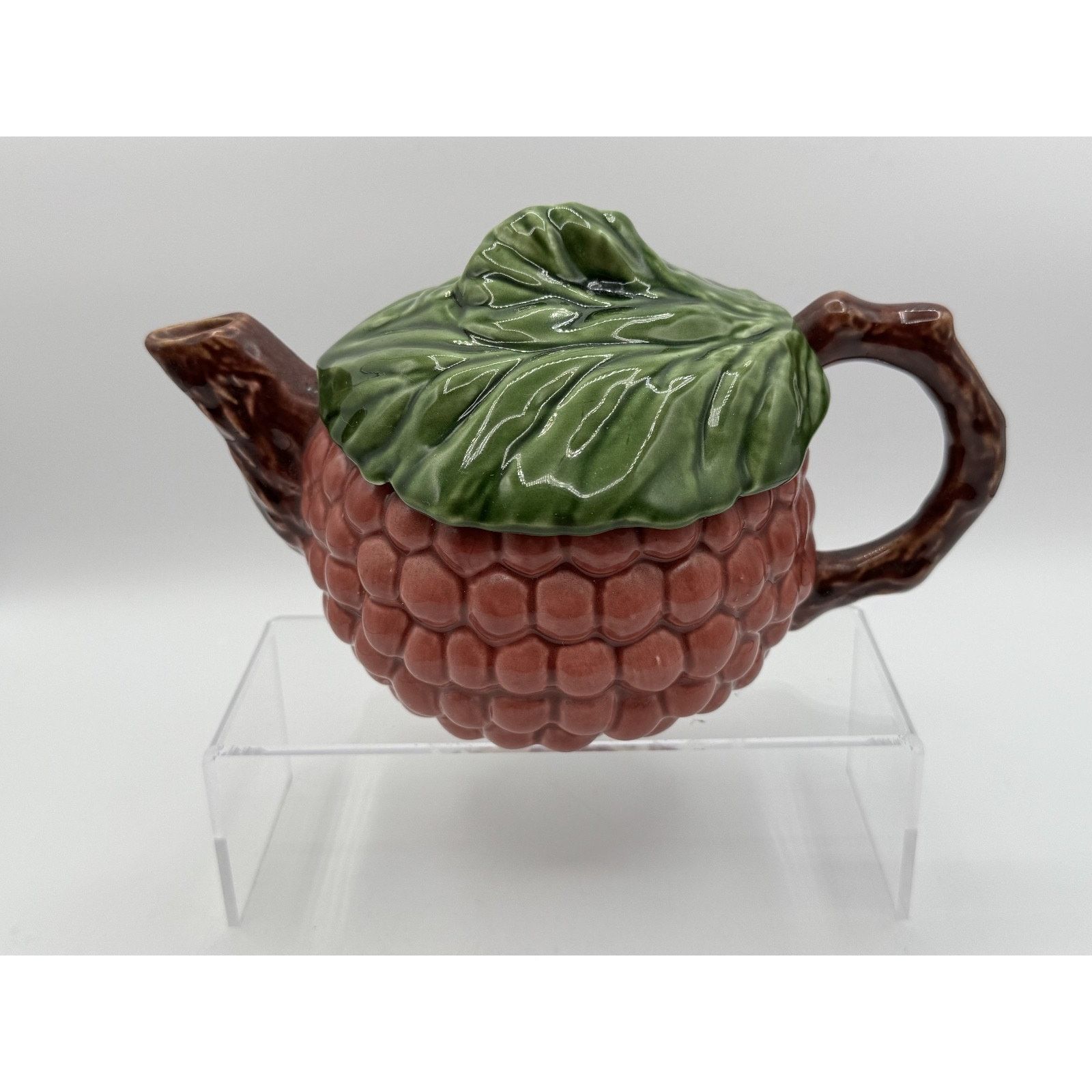 Other Vintage Berry Grape Teapot Jay Willfred Andrea Sadek Size ONE SIZE - 2 Thumbnail