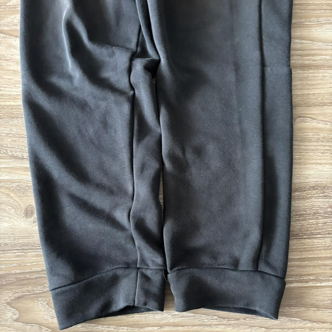 Nike Crazy Vintage Y2K/2000s Faded Black Nike Swoosh Essential Sweatpants! Fits M Size US 34 / EU 50 - 4 Thumbnail