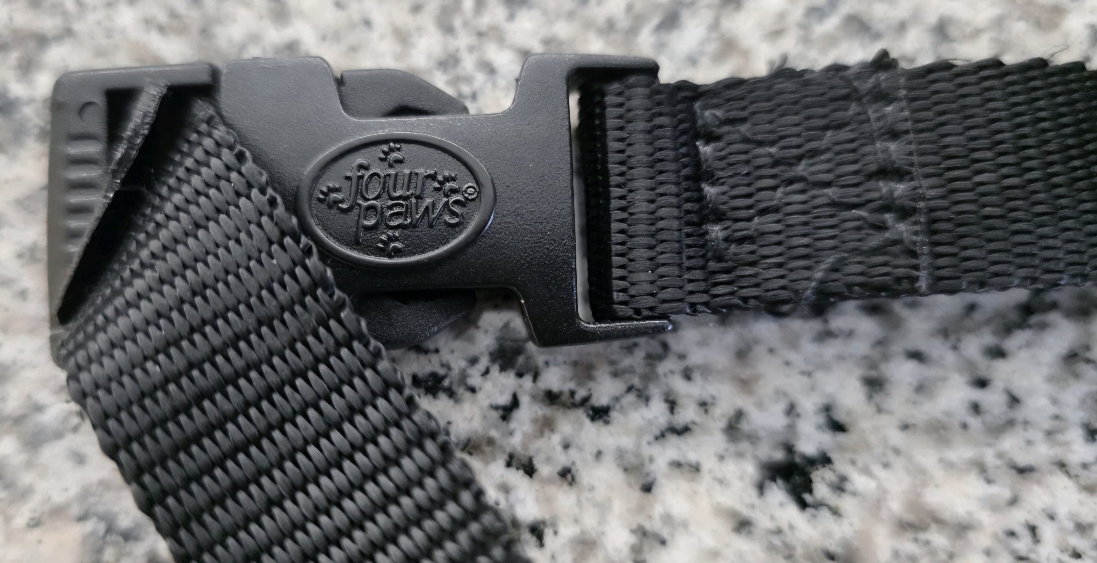 Other New Four Paws Walk-About Quick-Fit Dog Muzzle 0-XX-Small Size ONE SIZE - 5 Thumbnail