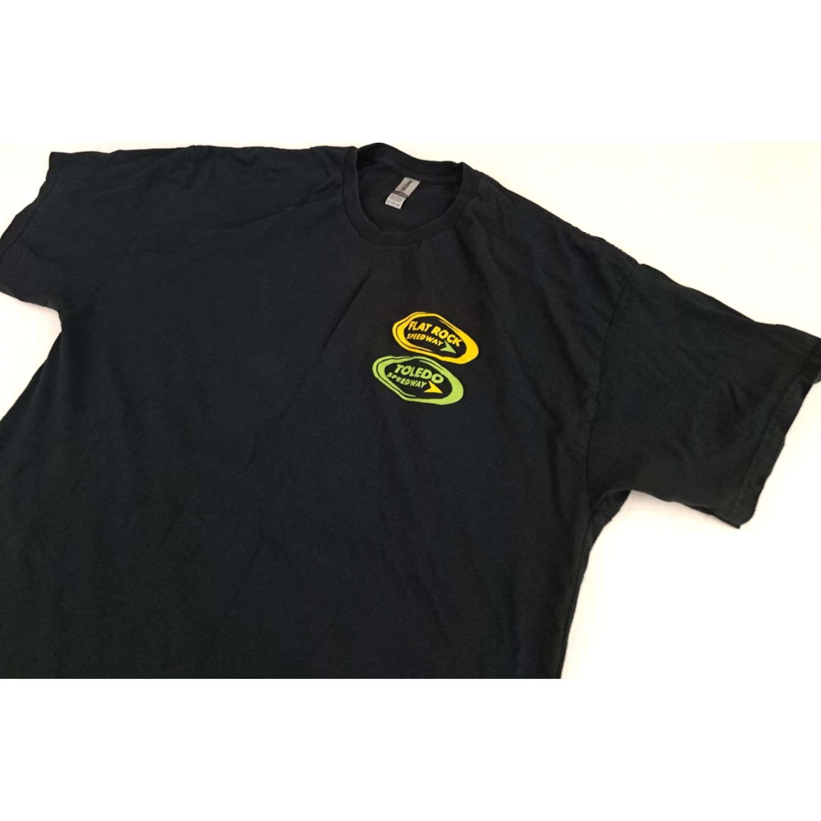 Gildan VINTAGE Gildan T-Shirt Black Cotton Short Sleeve Crew Neck 2XL Flat Rock & Toledo Speedways Fifure 8 School Bus Race Unisex Adults Summer Spring Size US XXL / EU 58 / 5 - 4 Thumbnail