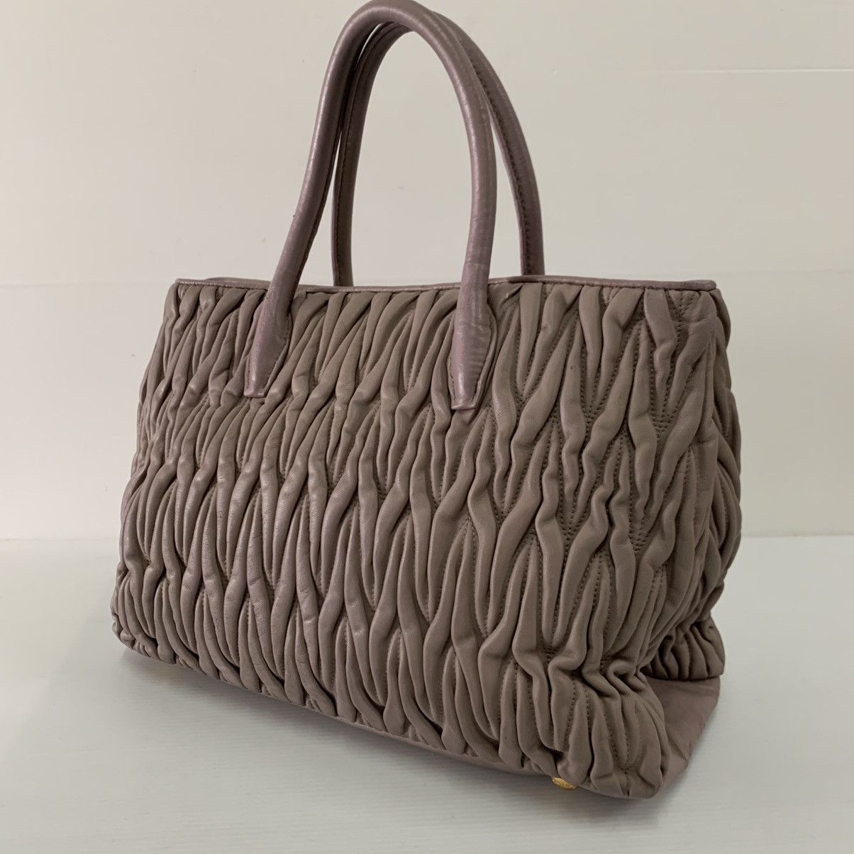 Miu Miu Miu Miu Matelasse Hand Bag Leather Size ONE SIZE - 5 Thumbnail