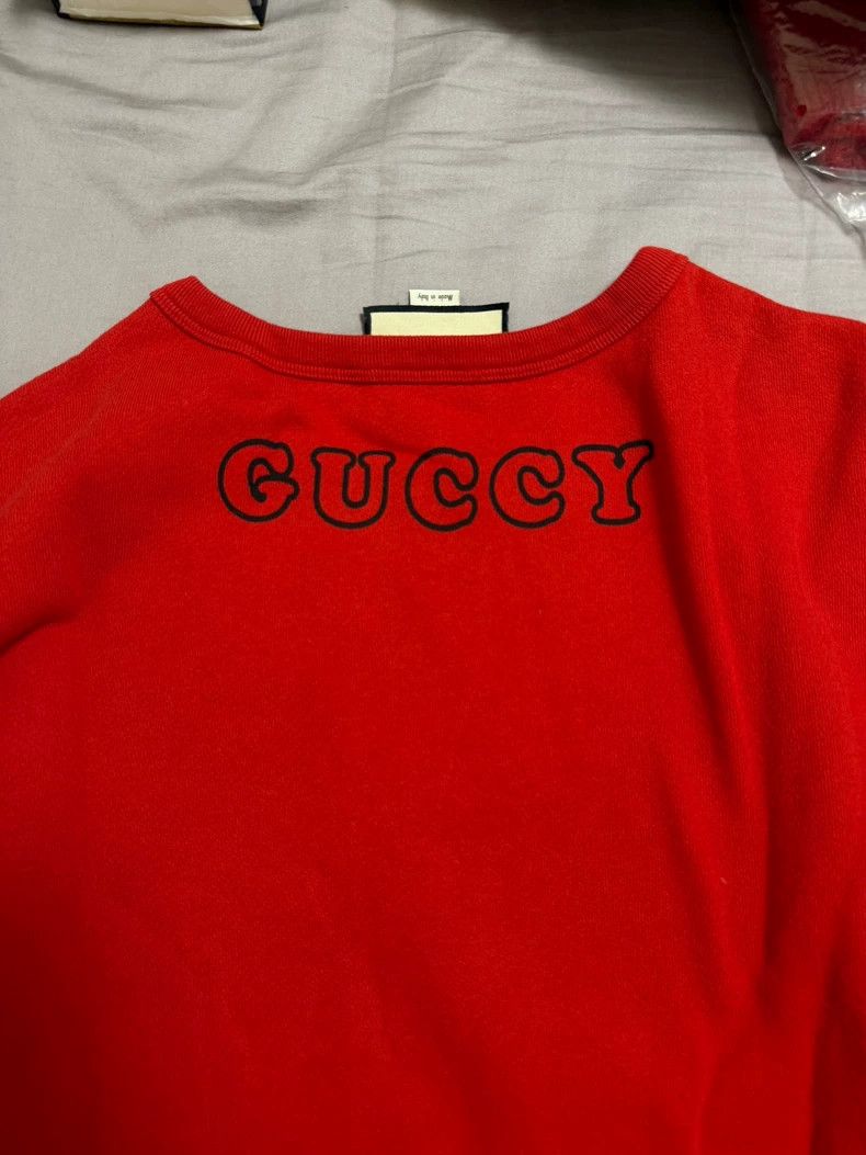 Gucci Gucci Authentic big-eyed beautiful girl big red sweatshirt Size US L / EU 52-54 / 3 - 7 Thumbnail