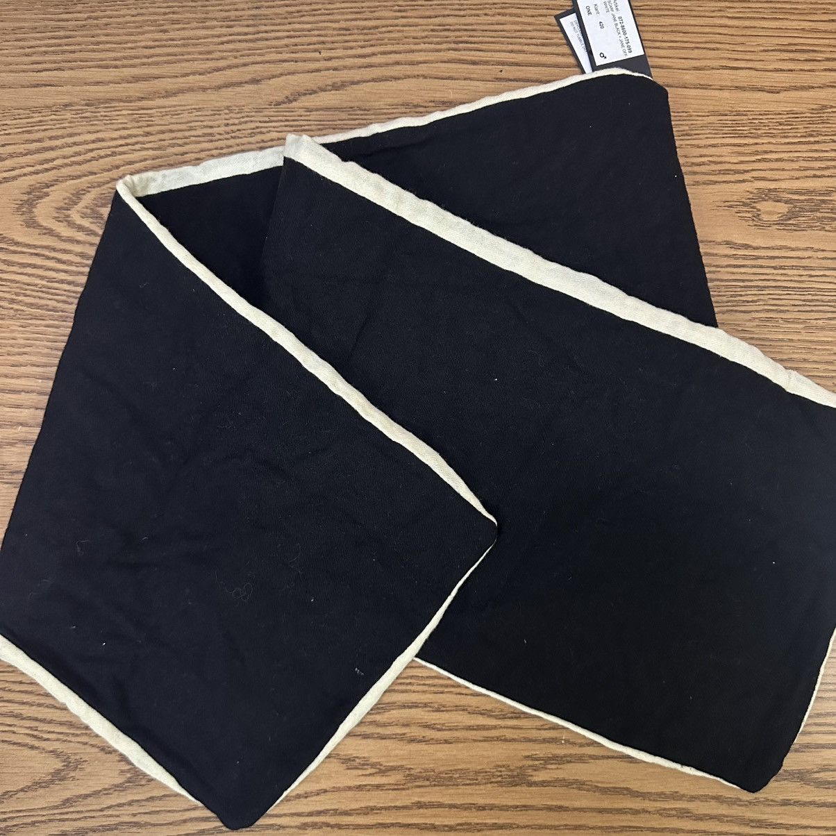 Ann Demeulemeester Ann Demeulemeester Jane Wool Scarf Black Off White Size ONE SIZE - 6 Thumbnail