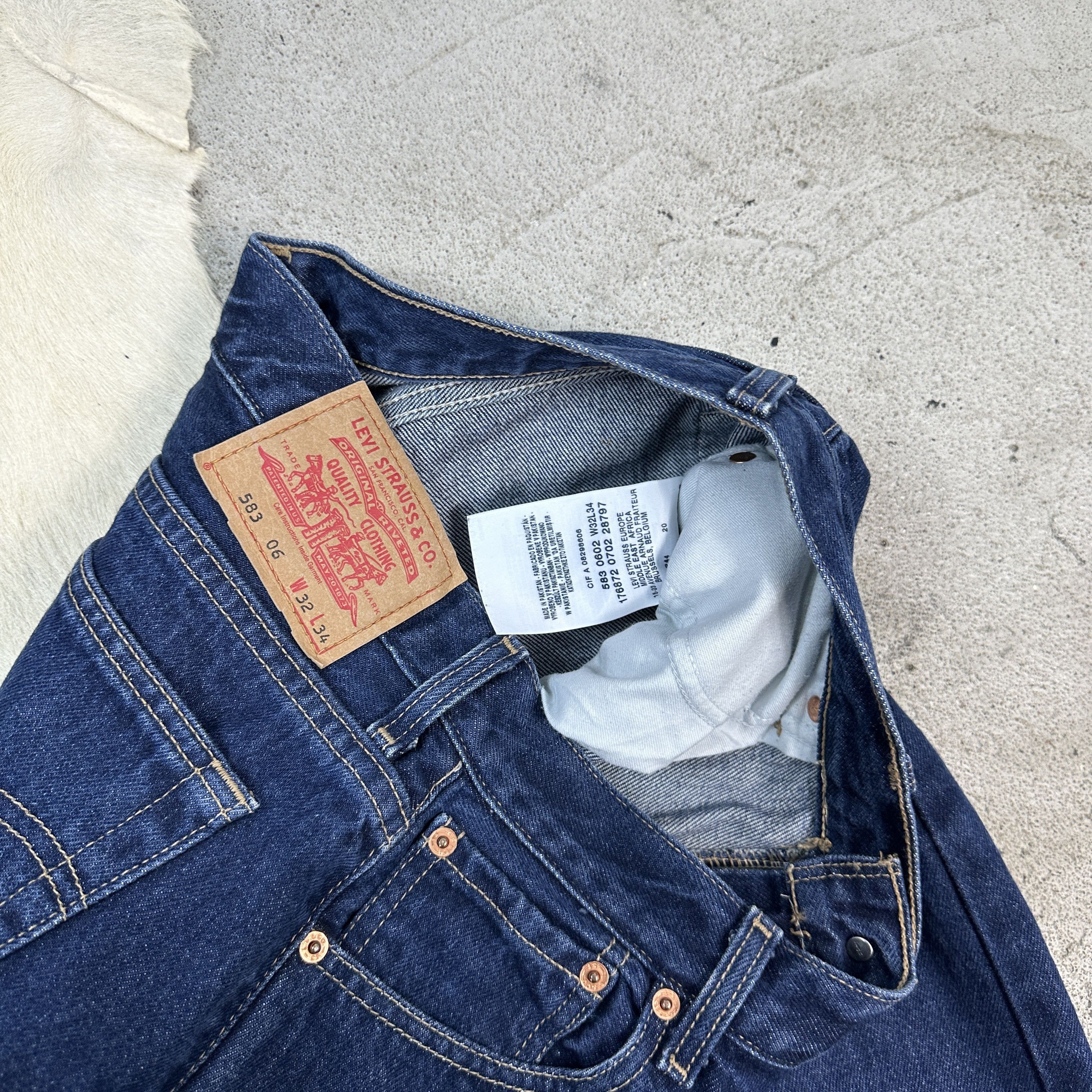 Levi's × Vintage Vintage Avant Garde Streetwear Casual Levi’s 583 90s Jeans Size US 32 / EU 48 - 4 Thumbnail