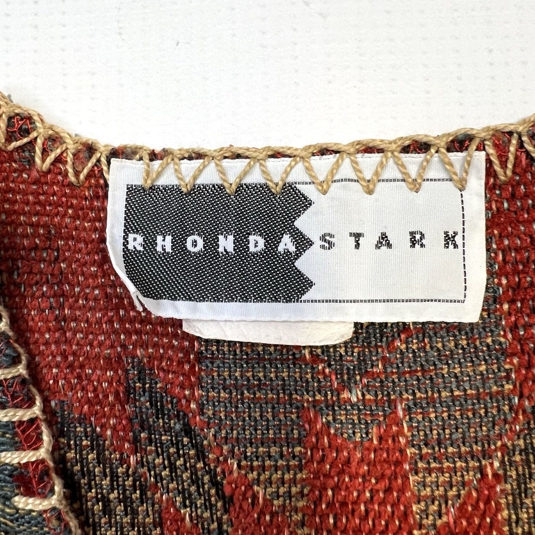 Honda Rhonda Stark Vest Women’s Small Southwestern Aztec Tribal Button Front Casual Western Cowgirl Size S / US 4 / IT 40 - 5 Thumbnail