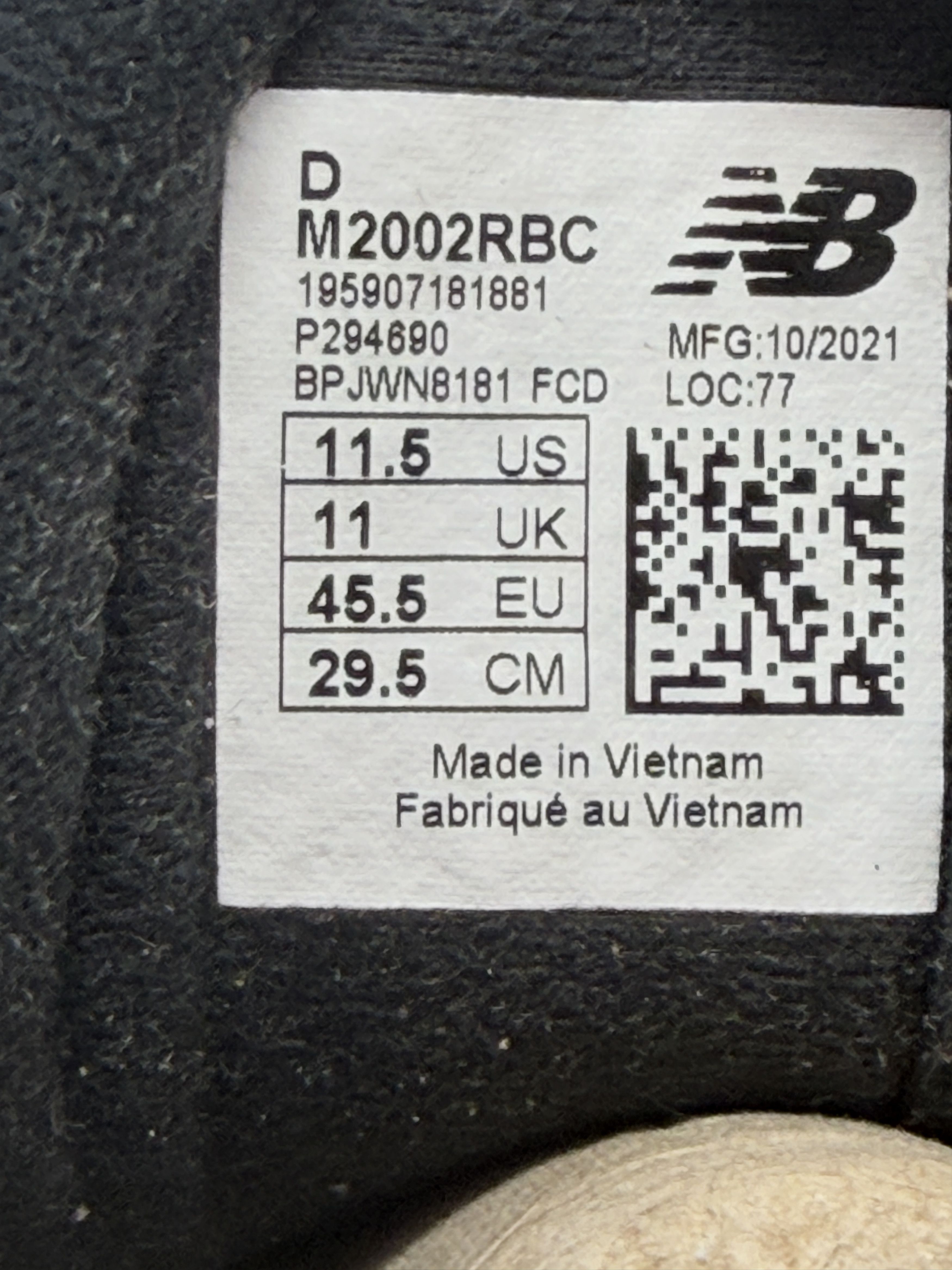 New Balance × The Basement BSMNT New Balance 2002R Earth Brown Basement Size US 11.5 / EU 44-45 - 8 Thumbnail