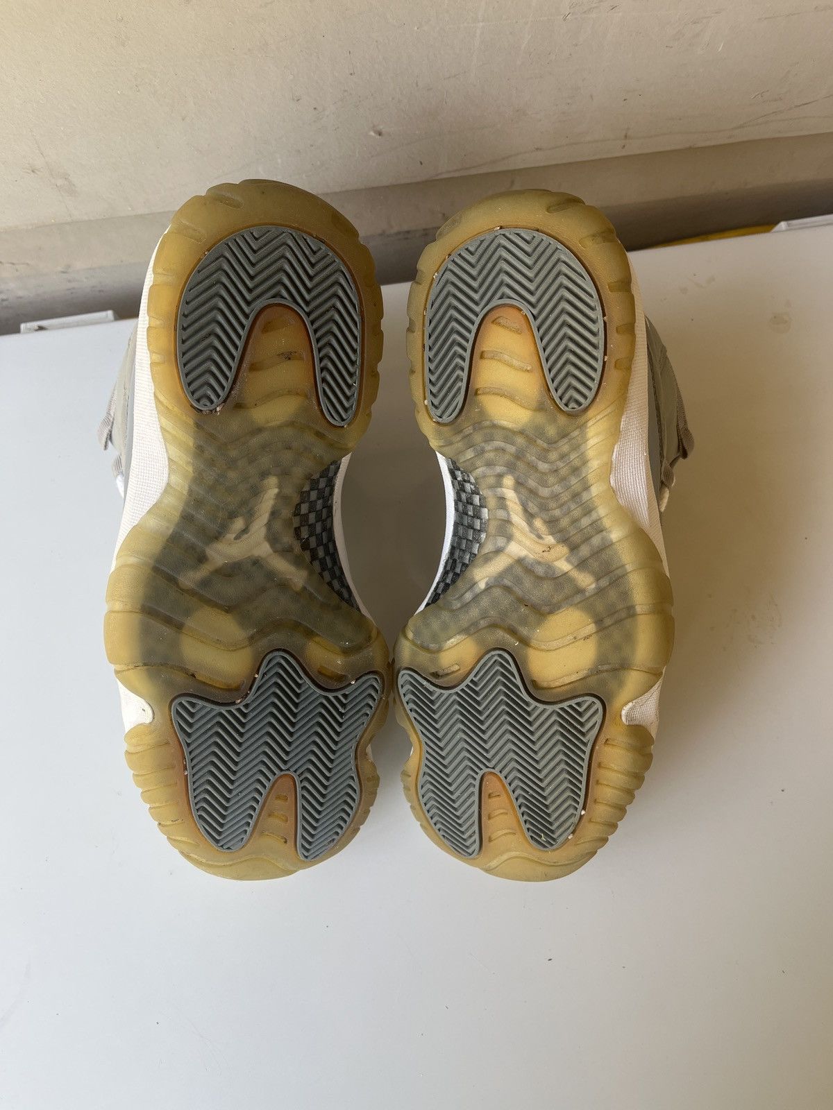 Jordan Brand × Nike Cool grey 11 Size US 8.5 / EU 41-42 - 3 Thumbnail