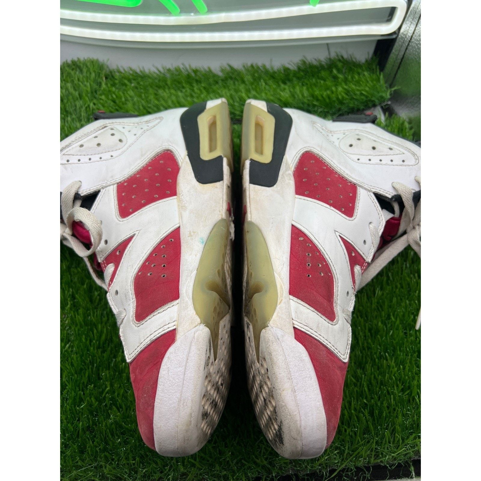 Jordan Brand × Nike Nike Air Jordan 6 Retro Carmine Red White Shoes Size 6.5Y W8 Size US 6.5 / EU 39-40 - 3 Thumbnail