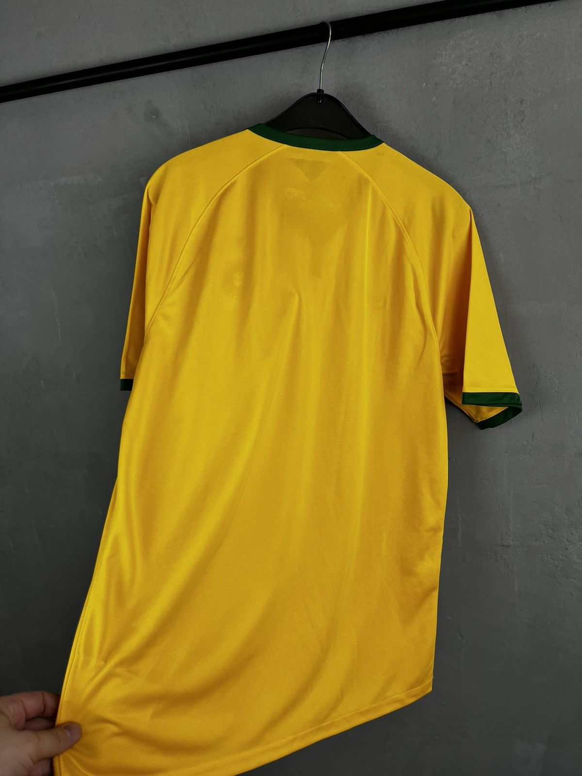 Designer Brazil Home Football Shirt 2014/15 Size US L / EU 52-54 / 3 - 10 Thumbnail