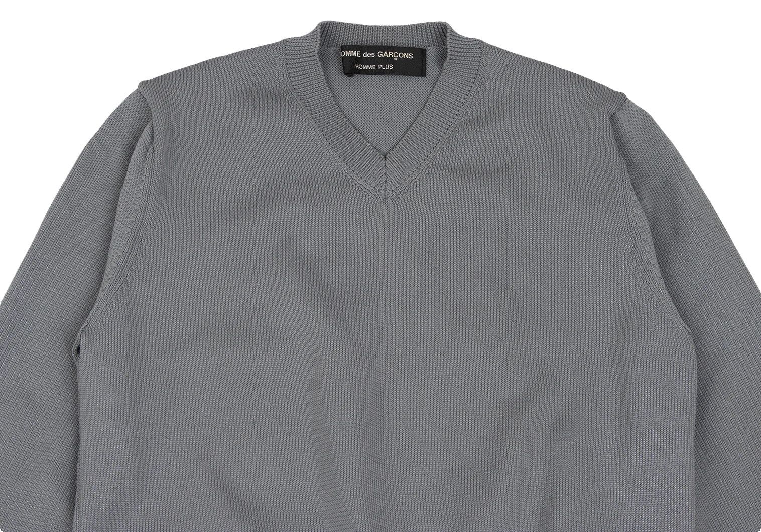 Comme des Garcons Homme Plus Embossed Design V-Neck Knit in Gray, Size M Size US M / EU 48-50 / 2 - 2 Thumbnail