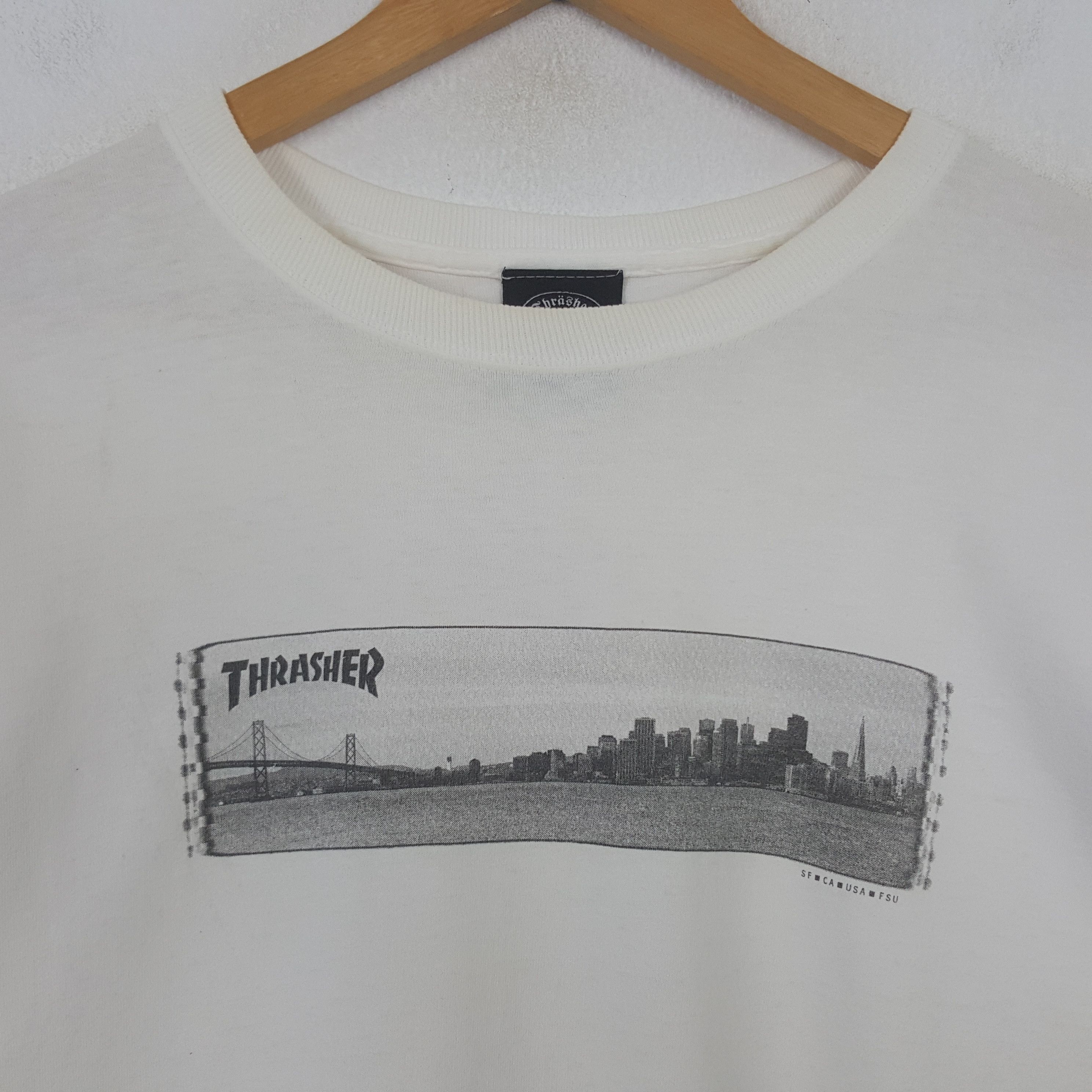 Thrasher Vintage Thrasher Magazine Skateboard Style Tshirt 32 Size US L / EU 52-54 / 3 - 4 Thumbnail