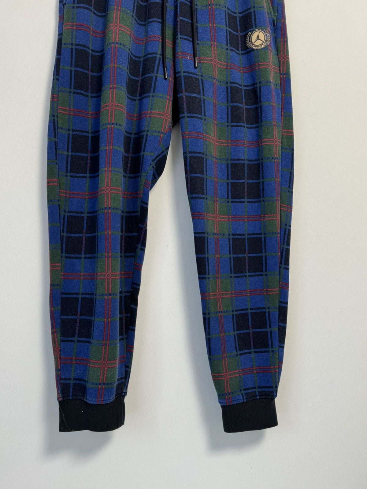 Jordan Brand Jordan Essential Holiday Hoodie+Pants Set Y2K style Size US XL / EU 56 / 4 - 16 Thumbnail