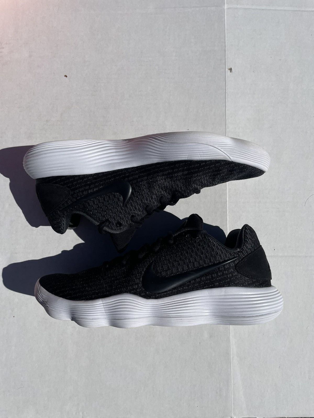 Nike Nike Hyperdunk 2017 Low Black/White - Size 10.5 Size US 10.5 / EU 43-44 - 2 Thumbnail