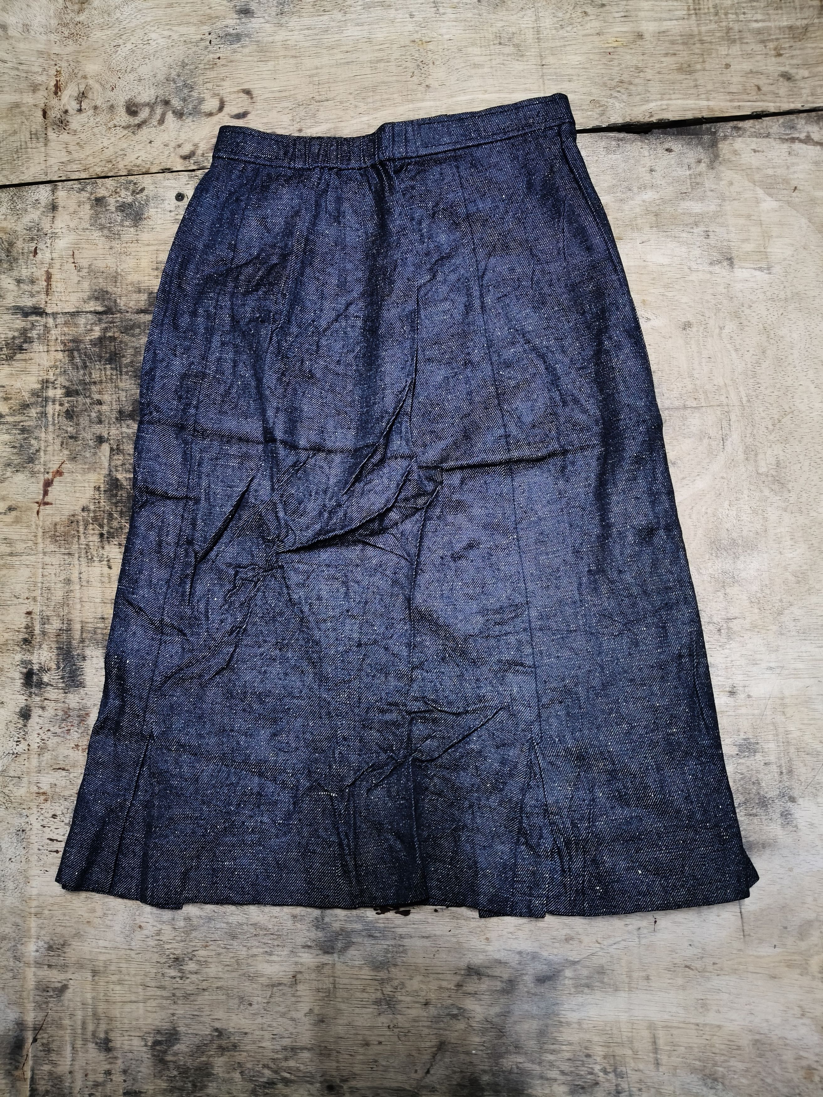 Hardy Amies Hardy Amies Denim Skirt Style Size 24" / US 00 / IT 34 - 2 Thumbnail