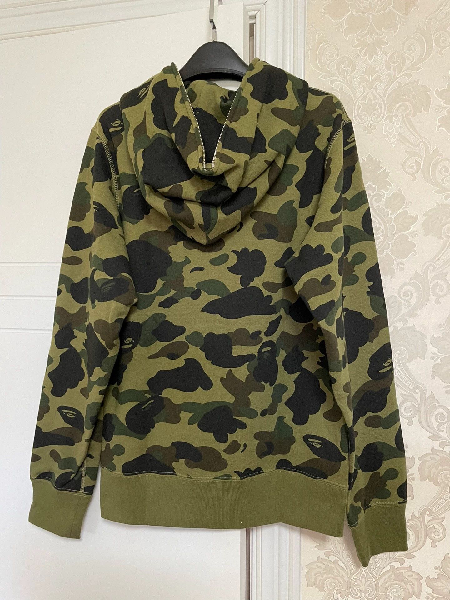 Bape BAPE X ASSC 1ST CAMO Green Camo Crystal Hoodie M Size US M / EU 48-50 / 2 - 2 Thumbnail