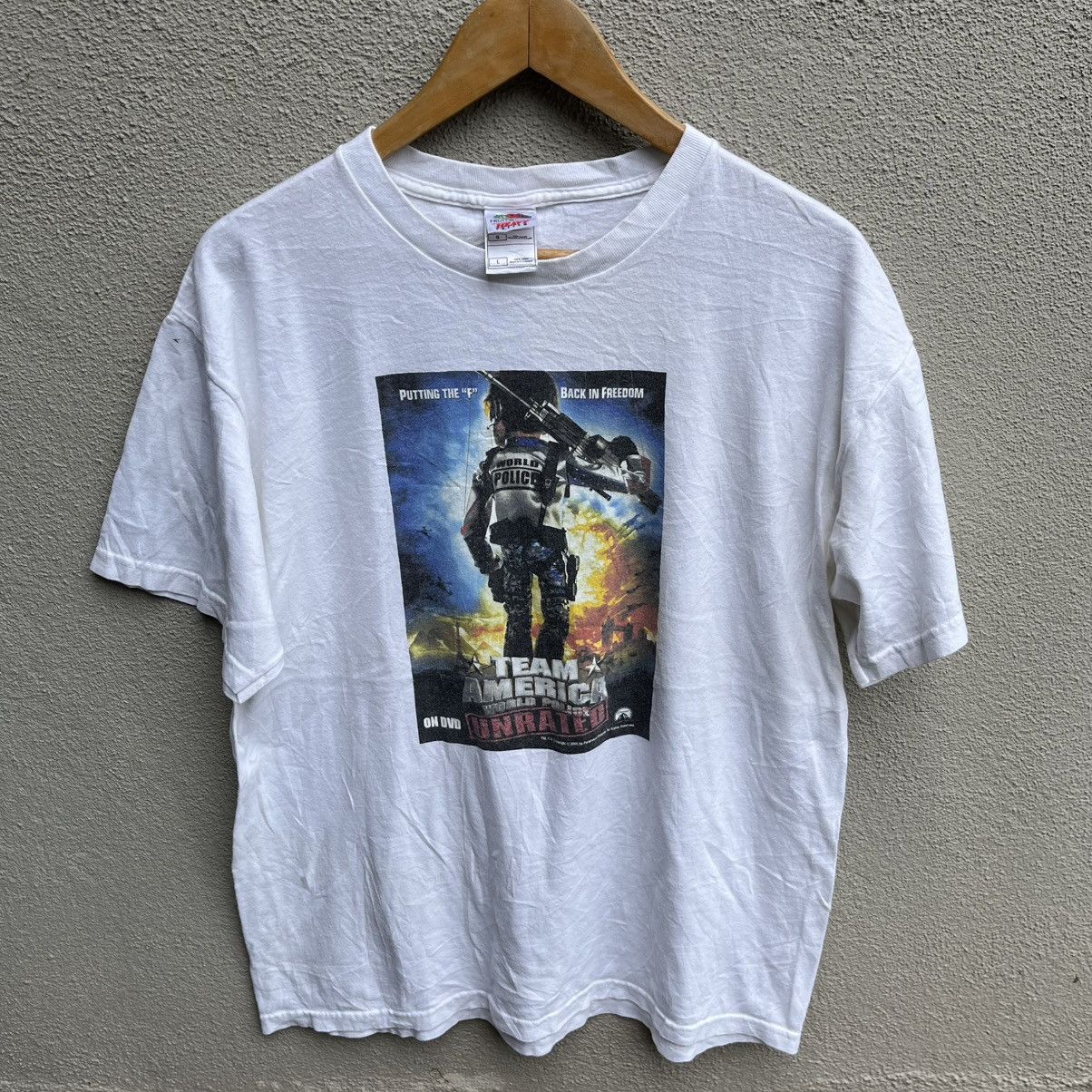 Vintage TEAM AMERICA World Police movie tee comedy