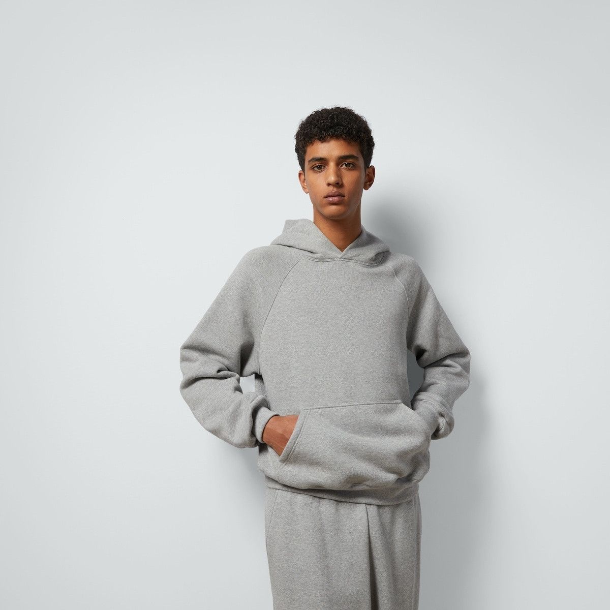 Gucci o1s1wg110925 Cotton Hooded Sweatshirt With Print in Grey Size US XL / EU 56 / 4 - 5 Thumbnail