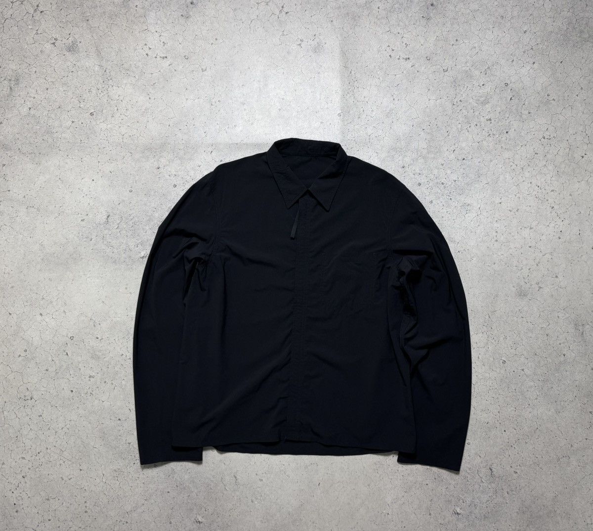 Prada Prada Milano Black Overshot Jacket Vintage Size L Nylon Size US L / EU 52-54 / 3 - 1 Thumbnail