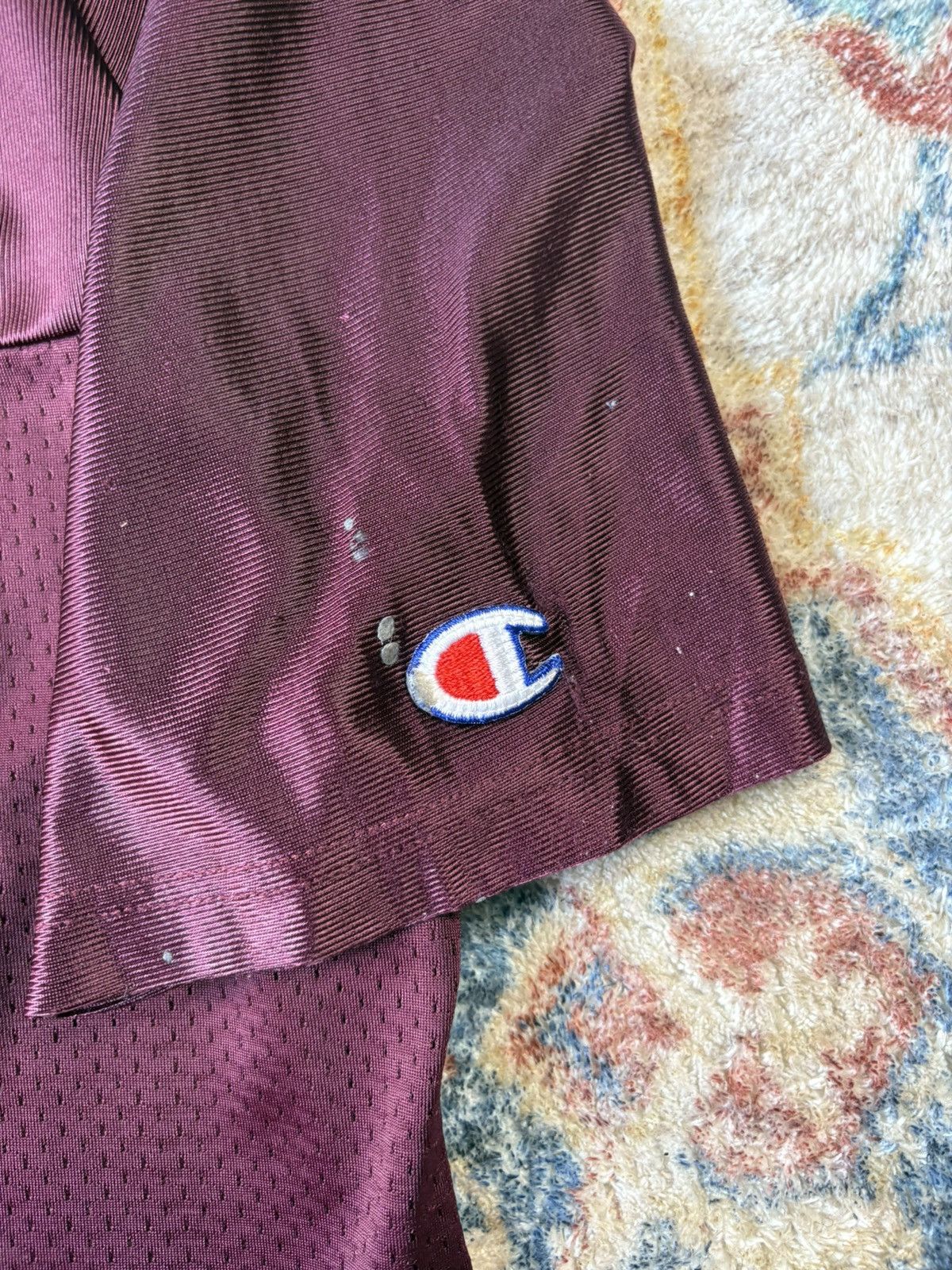 Champion Vintage 90s Champion Burgundy Blank Football Jersey Large Size US L / EU 52-54 / 3 - 5 Thumbnail
