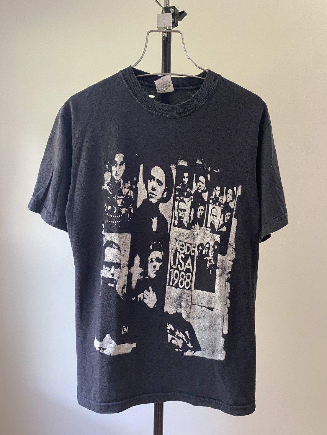 Band Tees Vintage 00s Depeche Mode Band Tee Size US S / EU 44-46 / 1 - 1 Thumbnail