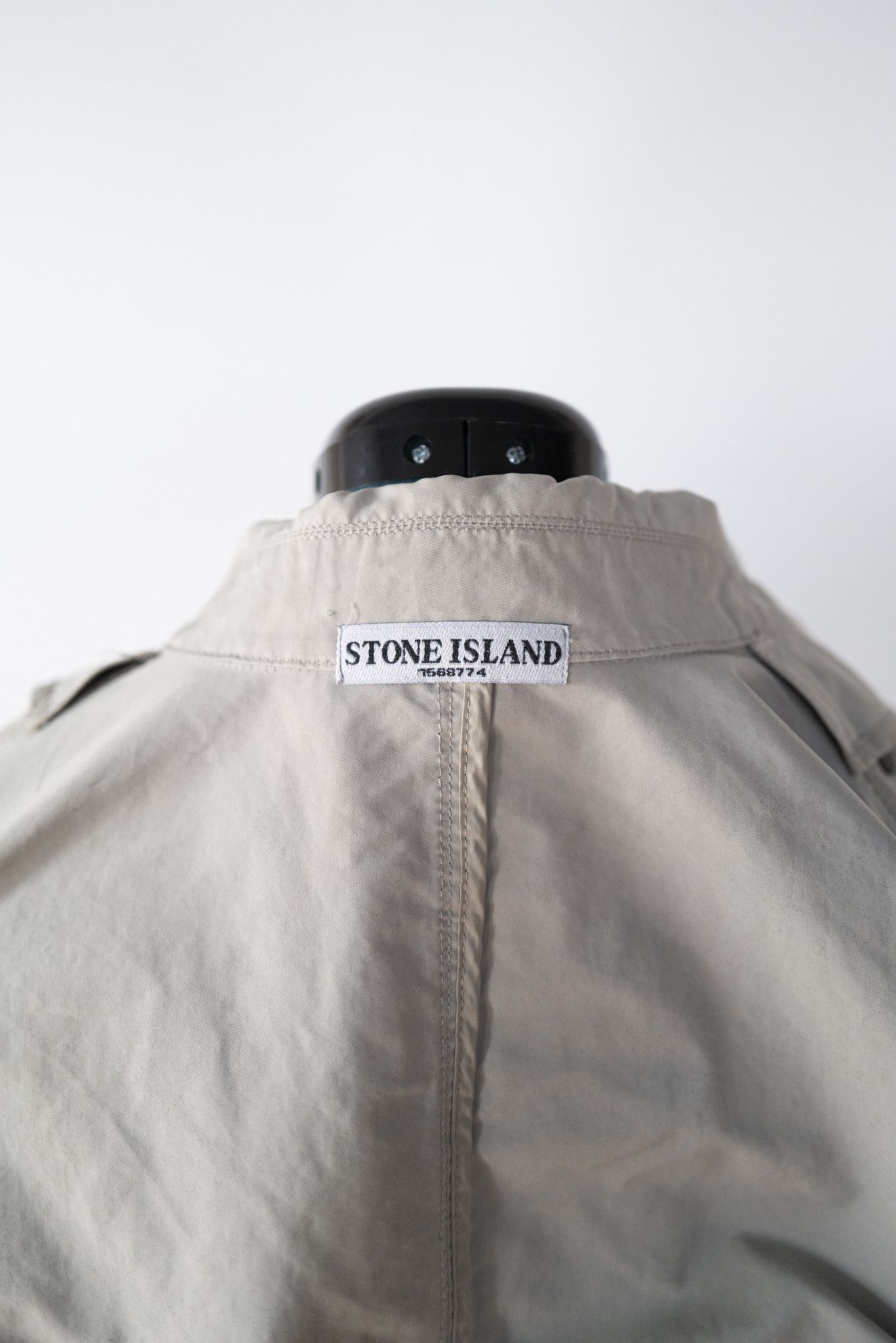 Stone Island VINTAGE STONE ISLAND PARKA 65/35 POLY/NYLON BEIGE SZ. XL Size US XL / EU 56 / 4 - 5 Thumbnail
