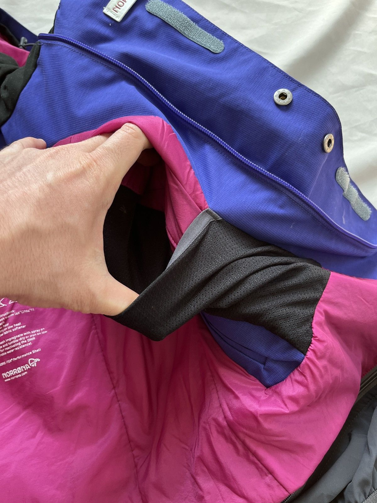 Norrona Norrona Roldal Gore-Tex Ski Outdoor Jacket Purple Size L / US 10 / IT 46 - 14 Thumbnail