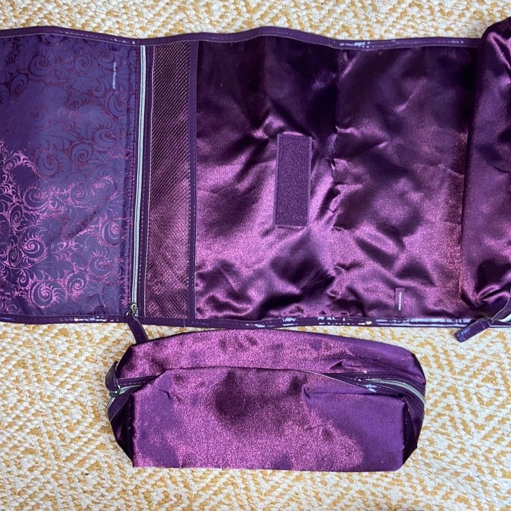 Designer ghd l Heat Resistant Roll Out Travel Hair Tool Bag Size ONE SIZE - 7 Thumbnail