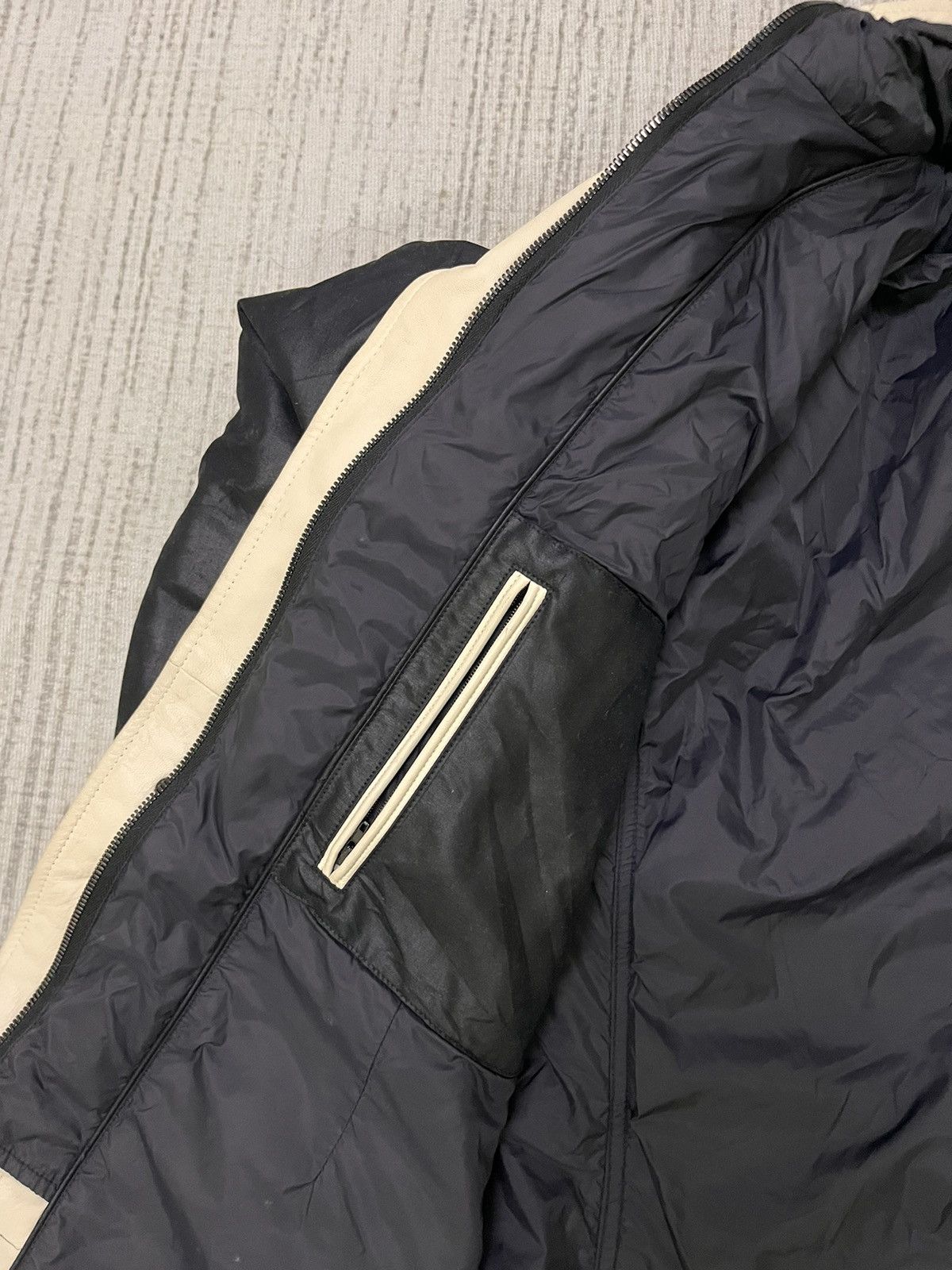 Emporio Armani × Giorgio Armani Lampo zip Giorgio armani leather jacket Size US L / EU 52-54 / 3 - 14 Thumbnail