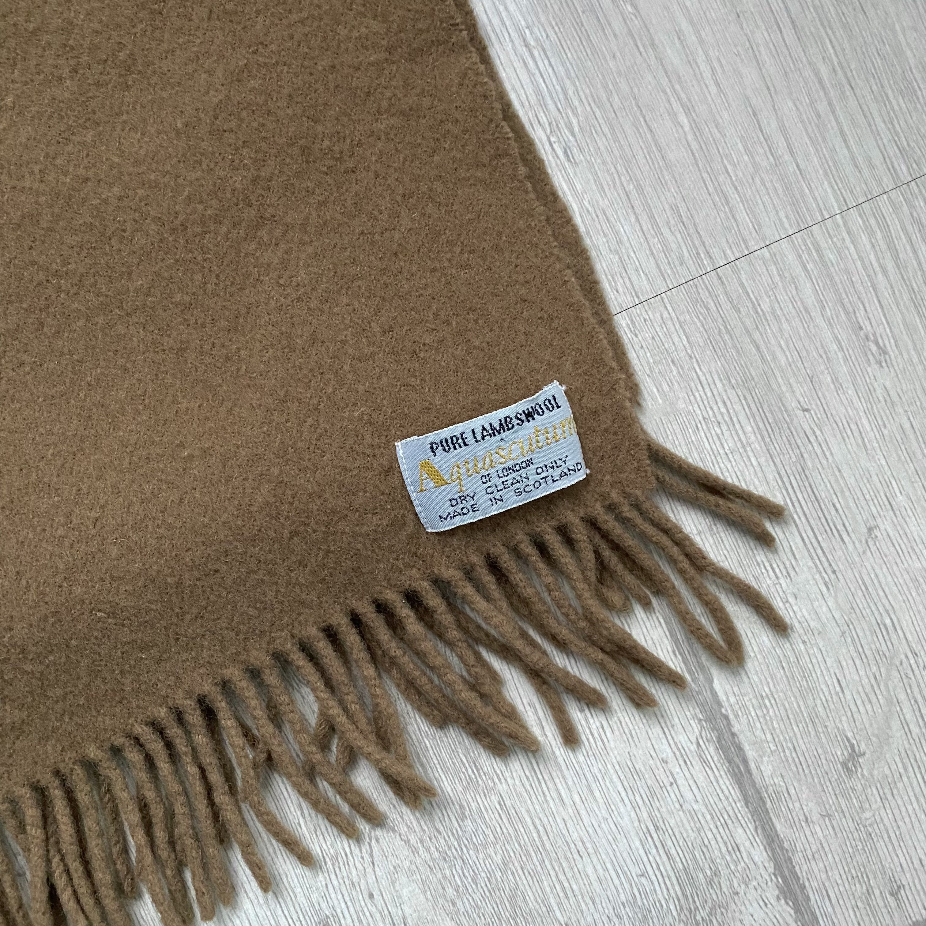Aquascutum Vintage 80S Aquascutun wool scarf neckwear Made in Scotland Size ONE SIZE - 1 Thumbnail