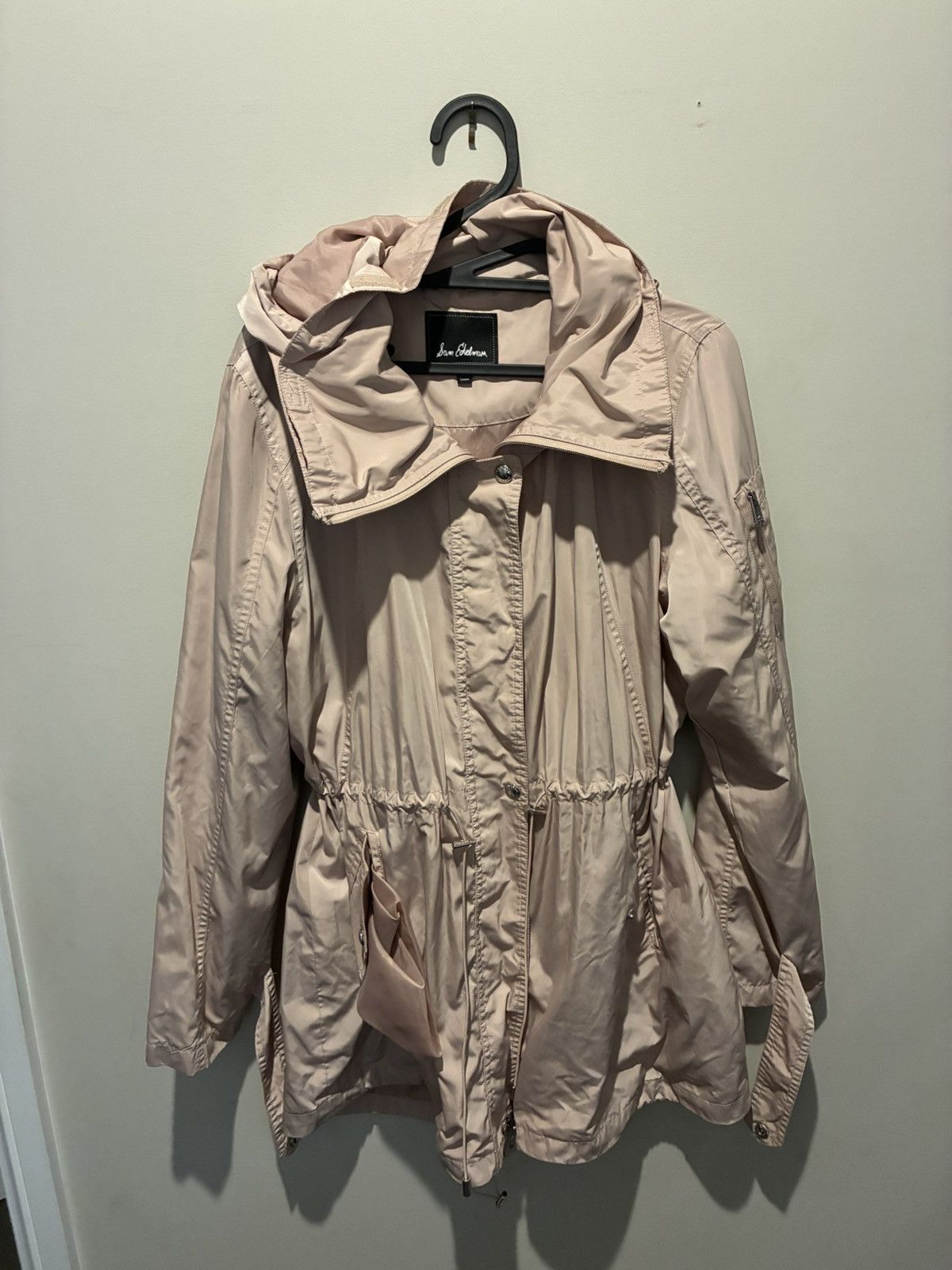 Other Sam Edelman pink rain jacket with hood and pockets. Size L Size US L / EU 52-54 / 3 - 2 Thumbnail