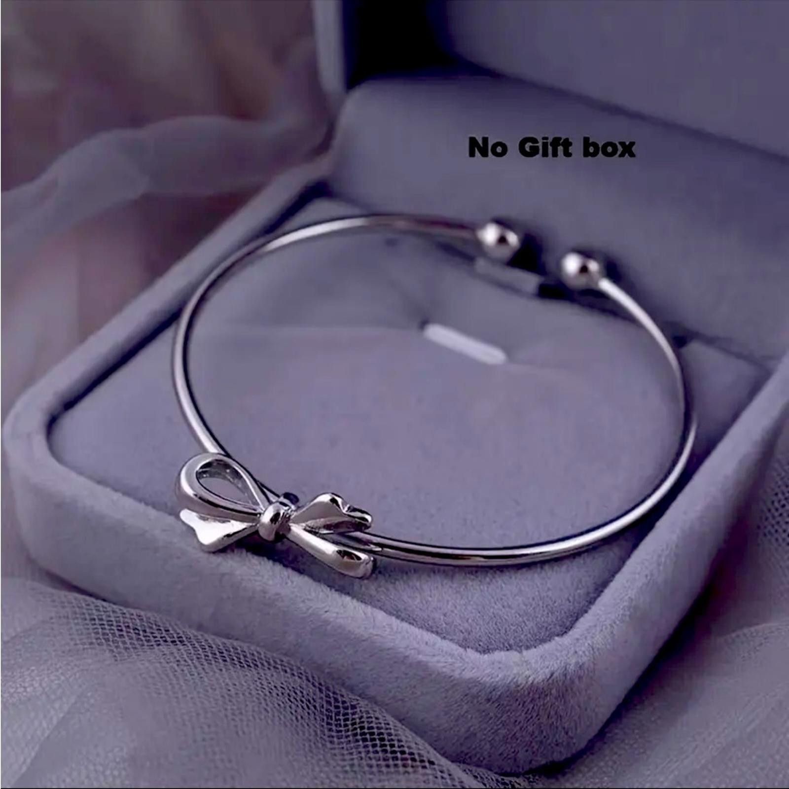 Designer Silver Plated Bow Cuff Bracelet NWT Size ONE SIZE - 2 Thumbnail