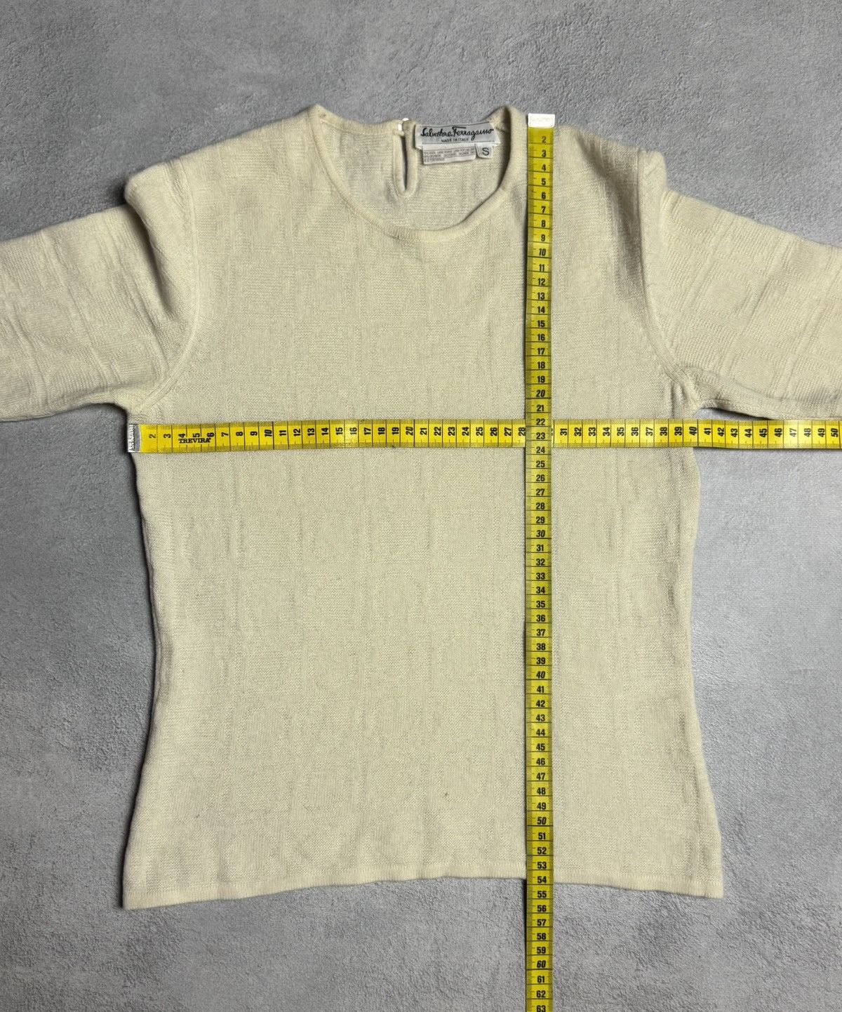 Salvatore Ferragamo Salvatore Ferragamo Vintage Wool Cashmere Knit Sweater Size S / US 4 / IT 40 - 9 Thumbnail