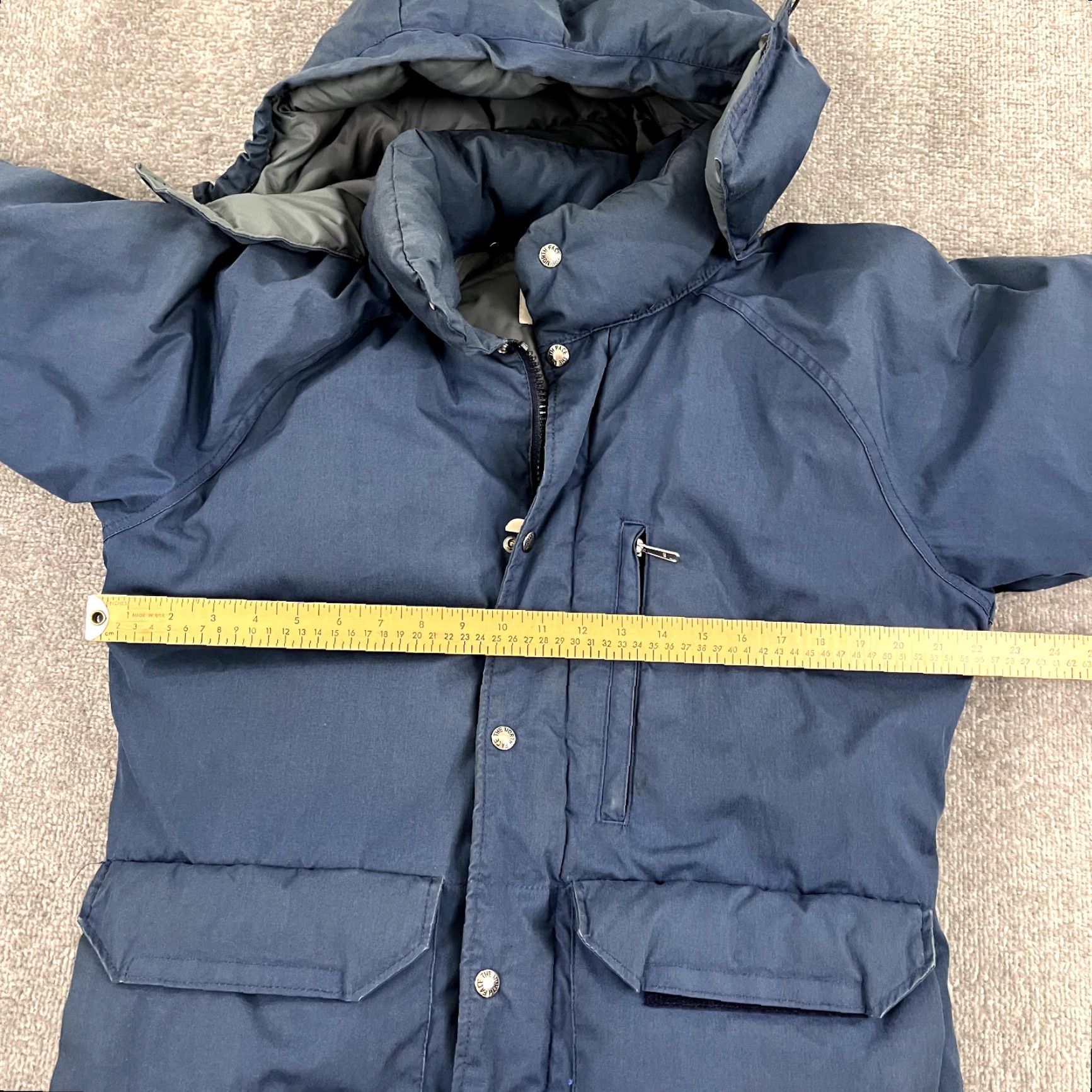The North Face VINTAGE The North Face Jacket Mens Medium Blue Hooded Goose Down Puffer Coat USA Size US L / EU 52-54 / 3 - 5 Thumbnail