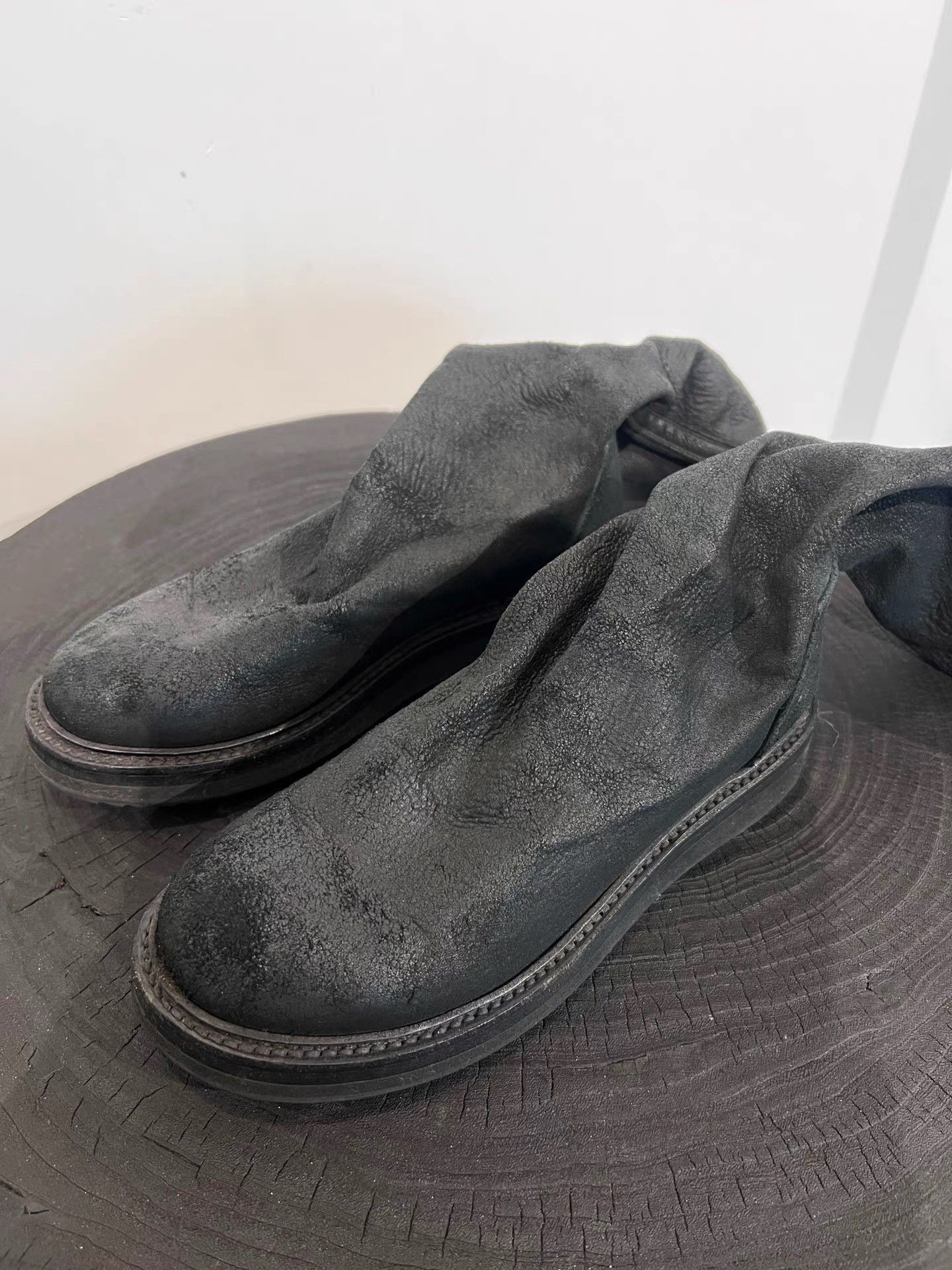 Rick Owens Rick Owens Cracked Lambskin & Suede Mid-Calf Boots K35 Size US 5 / IT 35 - 4 Thumbnail