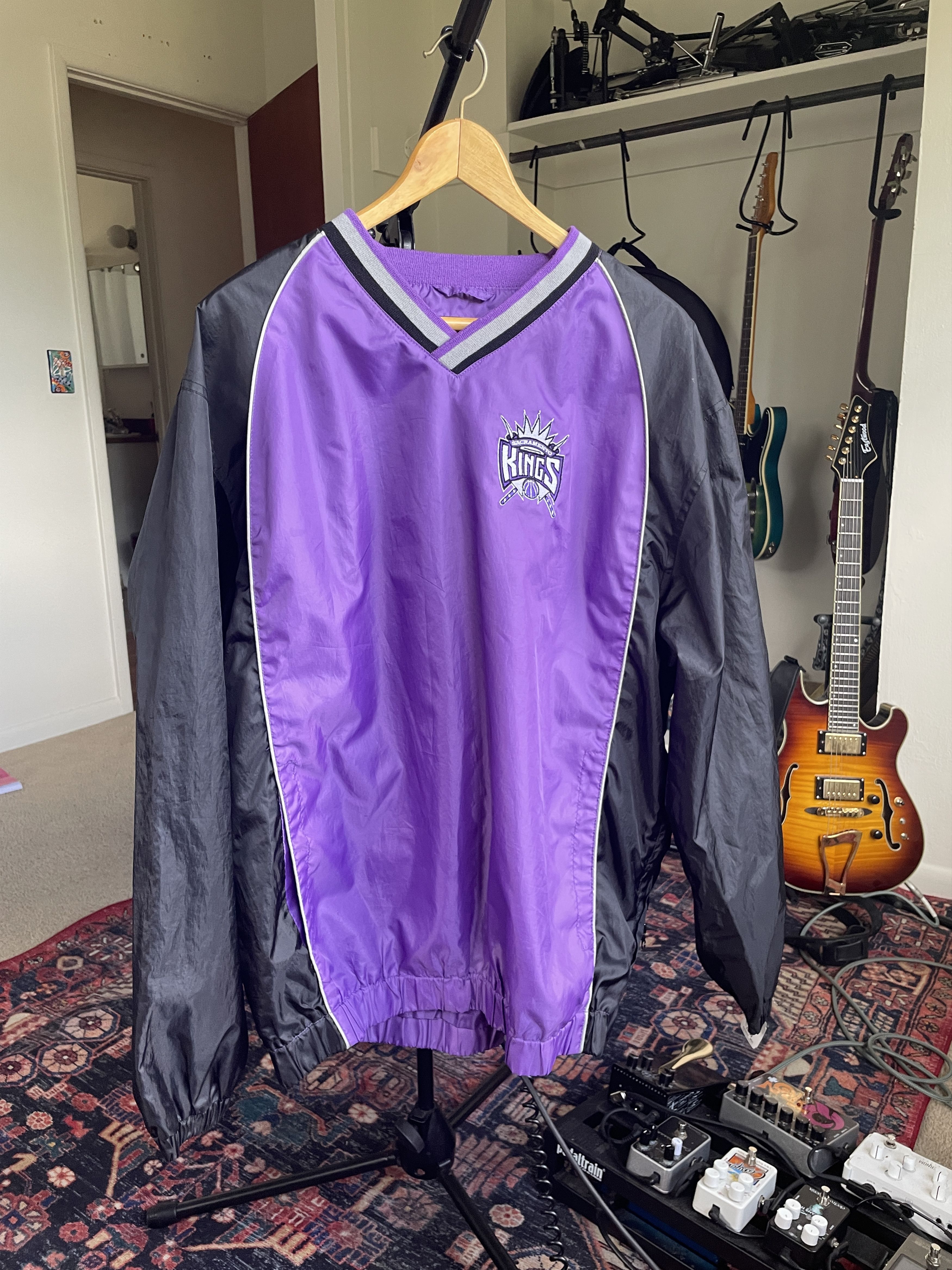 NBA Sacramento Kings Windbreaker Size US L / EU 52-54 / 3 - 2 Thumbnail