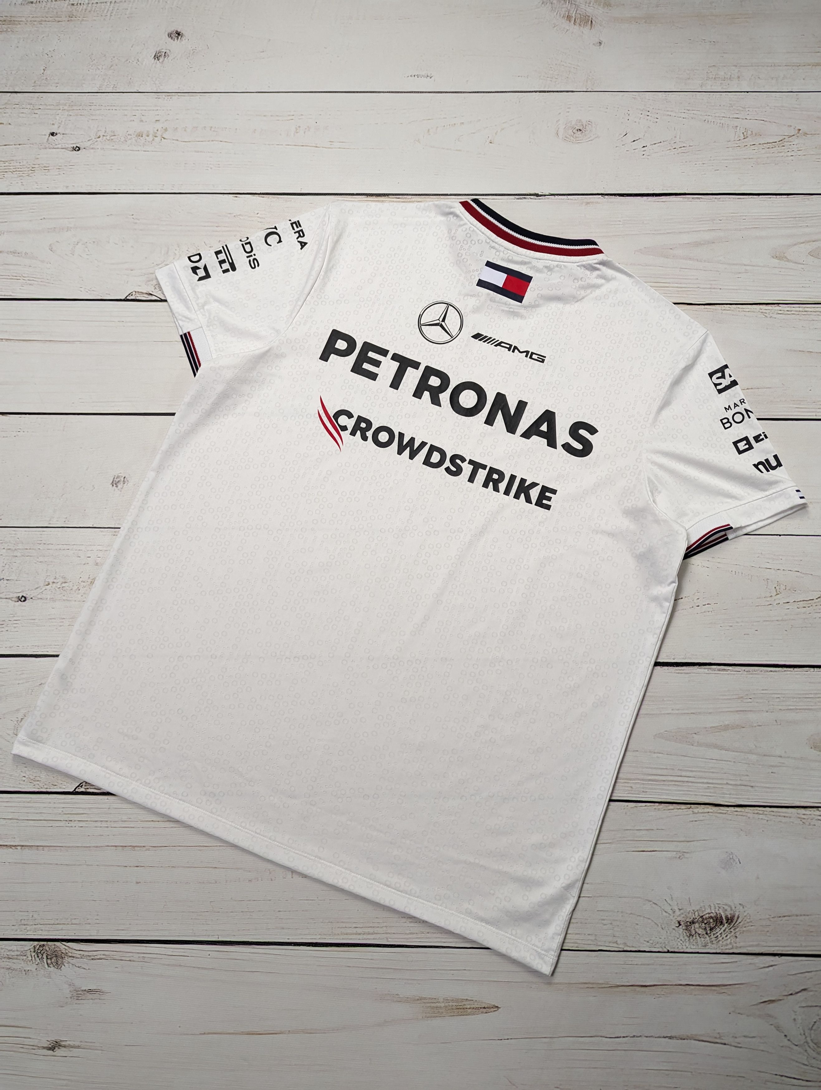 Mercedes-Benz Mercedes AMG Petronas 2024 Racing Jersey T-Shirt Size US XL / EU 56 / 4 - 2 Thumbnail