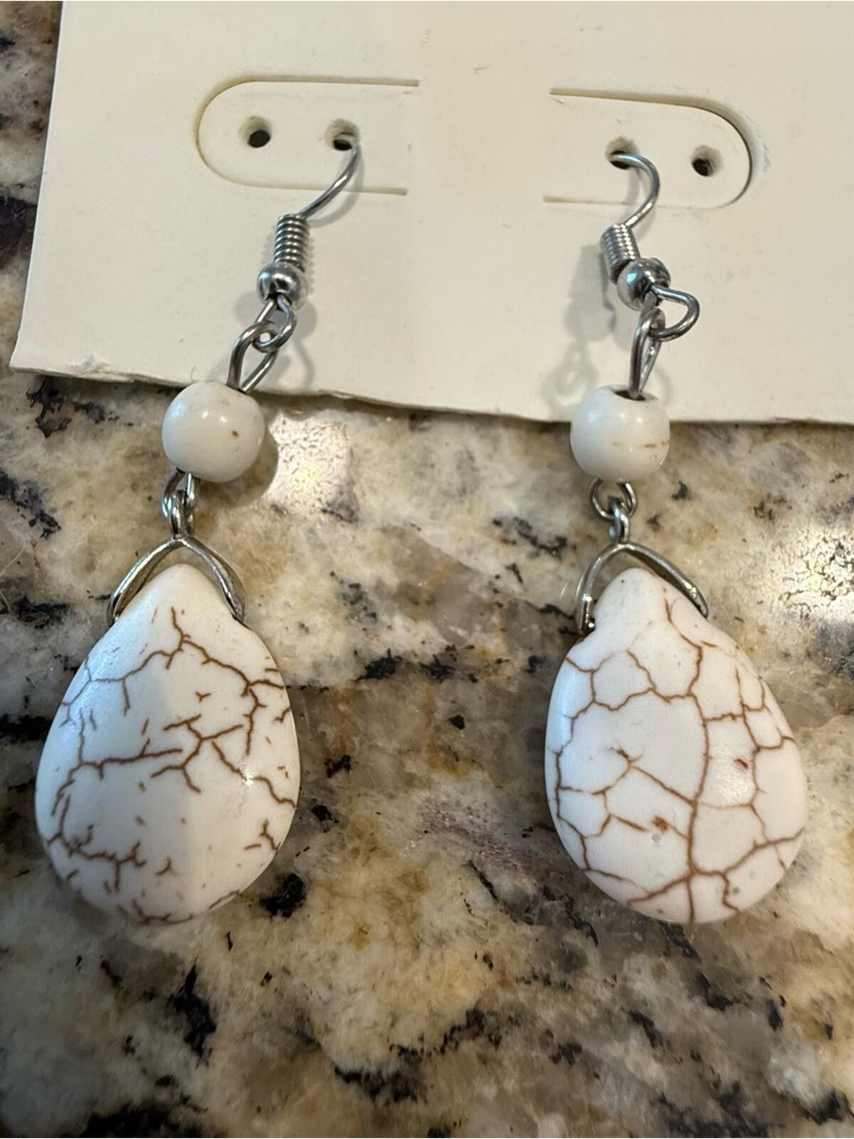 Other Open Edit teardrop dangle earrings cream brown marbled Size ONE SIZE - 1 Thumbnail