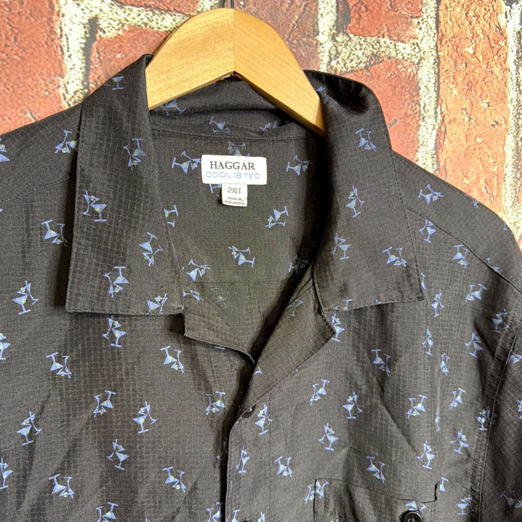 Haggar Haggar Button-Up Shirt Black Short Sleeve 2XLT Haggar Cool 18 Tec Mens Button Front 27" Pit 33" Back Hem Regular Big & Tall Size US XXL / EU 58 / 5 - 2 Thumbnail