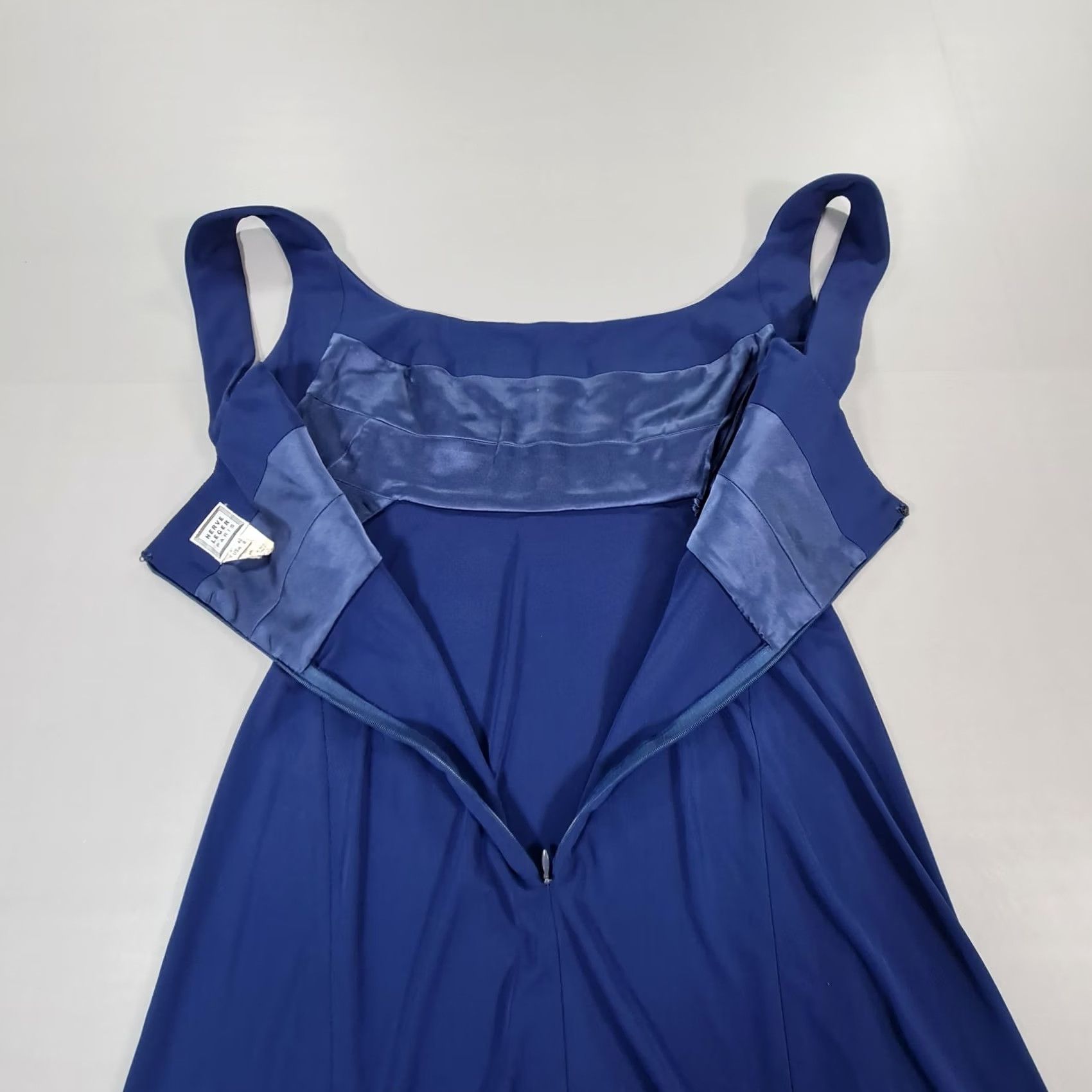 Vintage VINTAGE Herve Leger Navy Blue Dress Short Sleeveless Scoop Neck Zip 12 UK Designer Womens Size 34" / US 12 / IT 48 - 8 Thumbnail