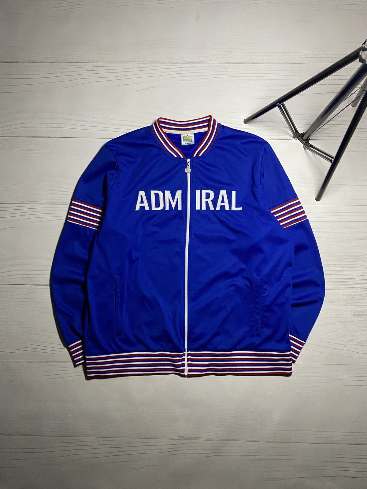 Vintage Vintage Retro England 1974 navy soccer track jacket Size US XL / EU 56 / 4 - 1 Thumbnail