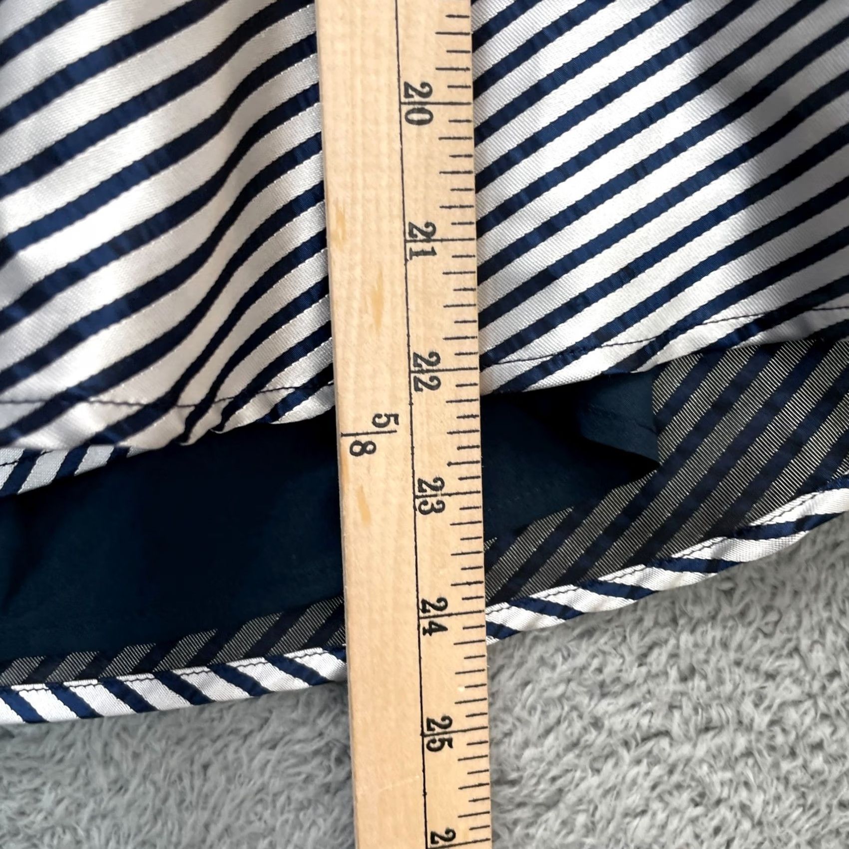 Banana Republic VINTAGE Banana Republic Top Blouse Women Gray Striped One Shoulder Lined Peplum Sleeveless 2 2 Size XS / US 0-2 / IT 36-38 - 7 Thumbnail