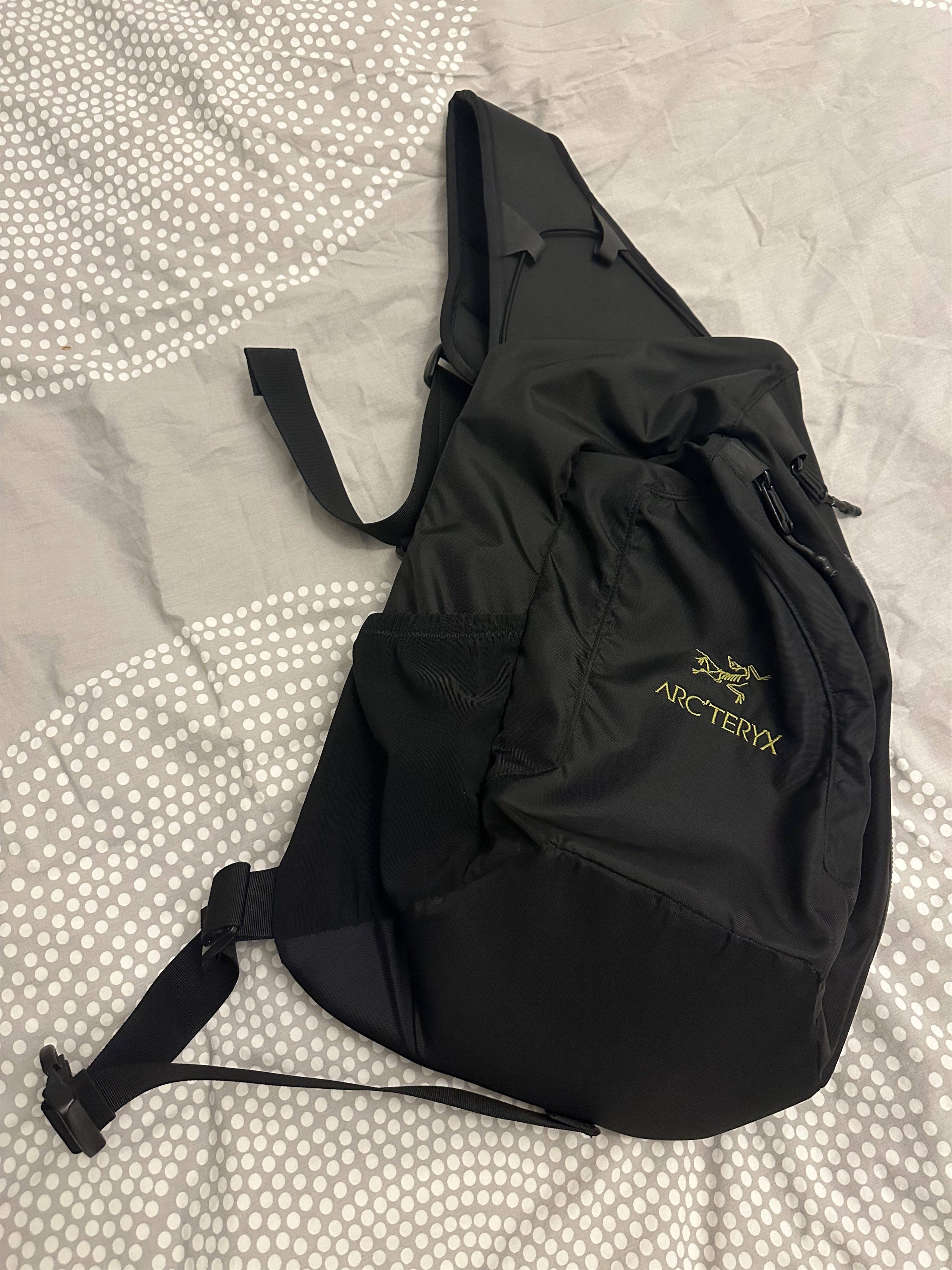 Arc'teryx System A Quiver Crossbody | Grailed